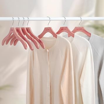 TOPIA HANGER Red Cedar Wooden Hangers 24 Pack, Premium Sweater Hangers No Shoulder Bump, 360 Swivel Hook and Cut Notches Clothes Hangers for Sweater, Coat, Shirts, Jackets, Dress, CT85C