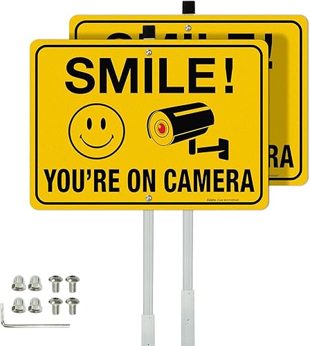 Faittoo Smile Your On Camera Letreros con estaca de 36 pulgadas para exterior, paquete de 2 unidades de aluminio pesado de 14 x 10 pulgadas,