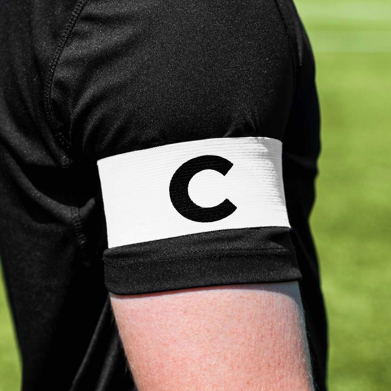 FORZA Pro Captains Armbands – Rugby & Football Armbands | Flexible Nylon with Adjustable Captains Armband with Hook & Loop Fastening [6 Colour Options] (White)