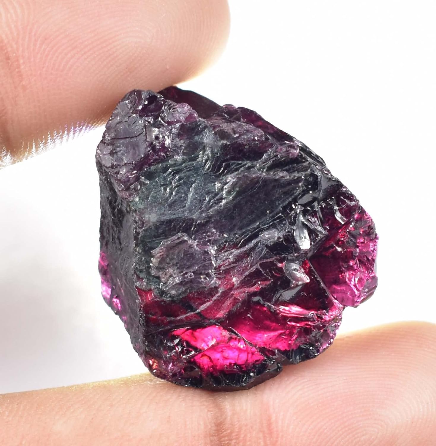 Generic AAA+ 100.35 Ct Very Rare Natural Red, Orange Red Painite Rocks Rough Unheated Burmese Facet (GIT) Certified Very nice Quality 29.91 x 25.51 x 15.73 mm Loose Painite
