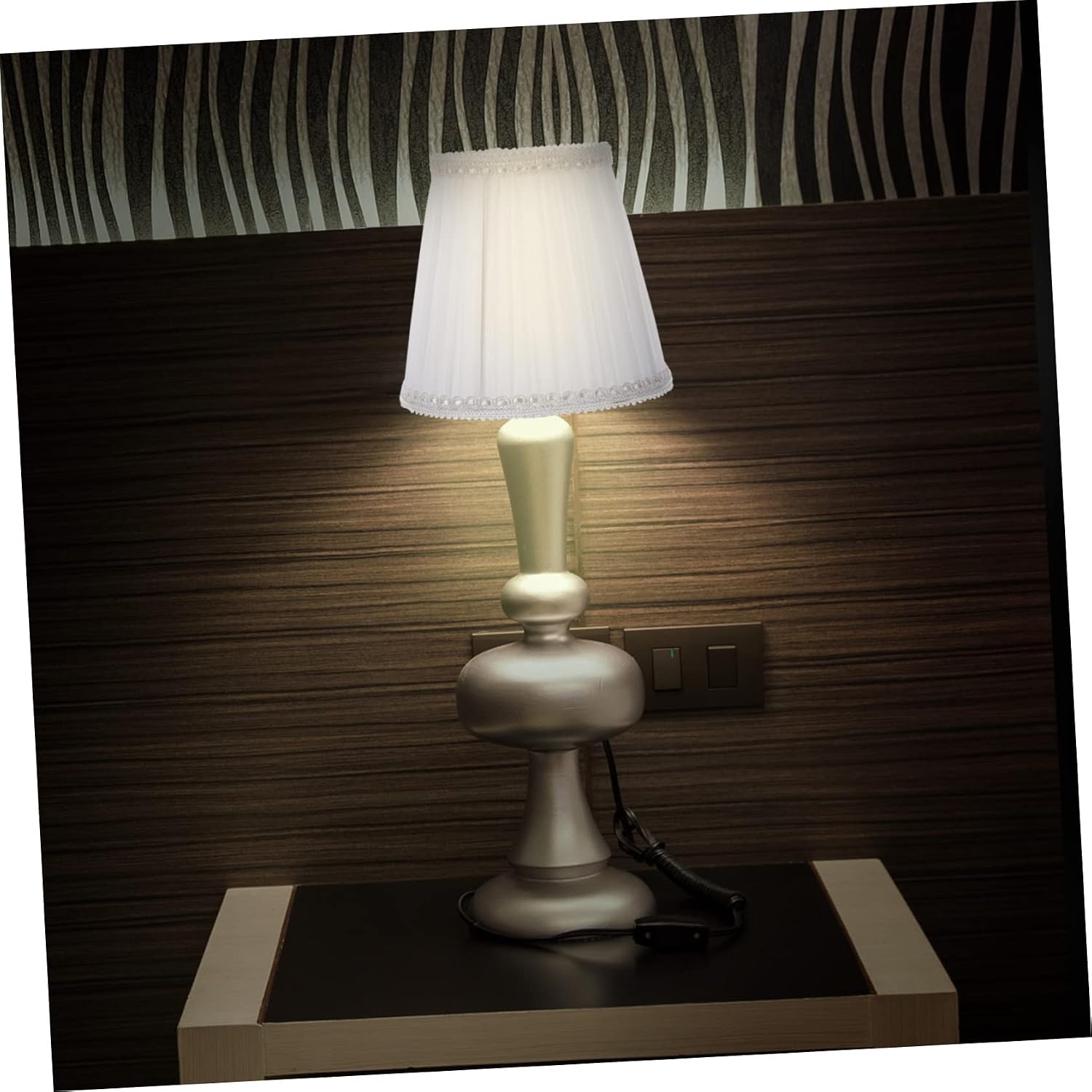 Gadpiparty 1pc Clip Fabric Lamp Shade Cover for Table Floor and Chandelier Lighting Easy to Install Replacement Accessory White for Home Decor