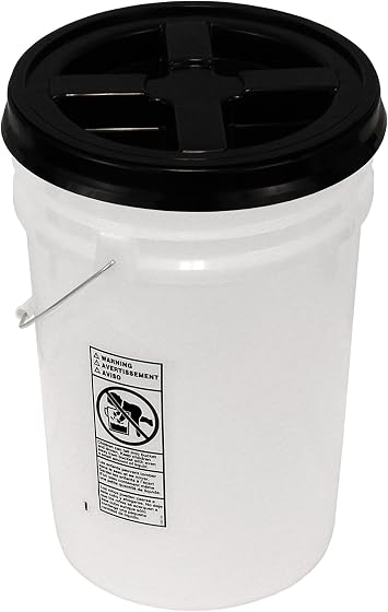 Natural 6 Gallon Bucket with Black Gamma Seal Lid