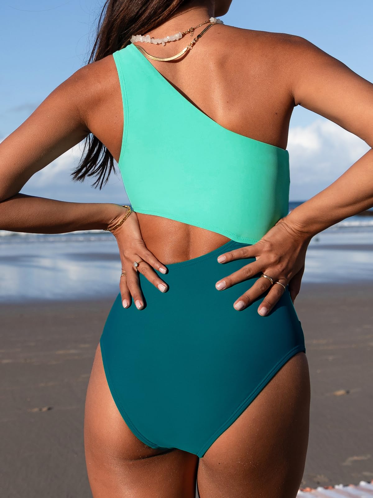 CUPSHE Damen Badeanzug Eine Schulter Farbverlauf Colorblock Asymmetrische Zierausschnitte Einteilige Bademode Swimsuit