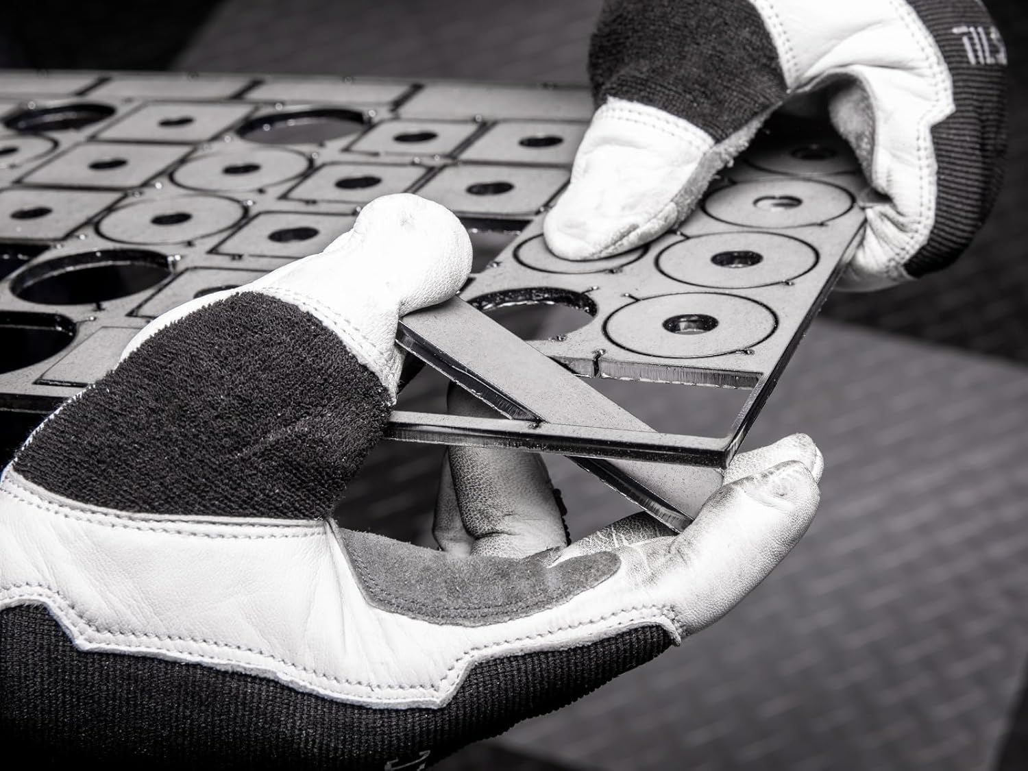 SuperATV Universal Weld-In Gusset Kit | Made of 3/16" Heavy-Duty Steel | Boosts Strength of Any UTV Frame | 10 and 12 MM Washer Plate Compatible with Most Machines