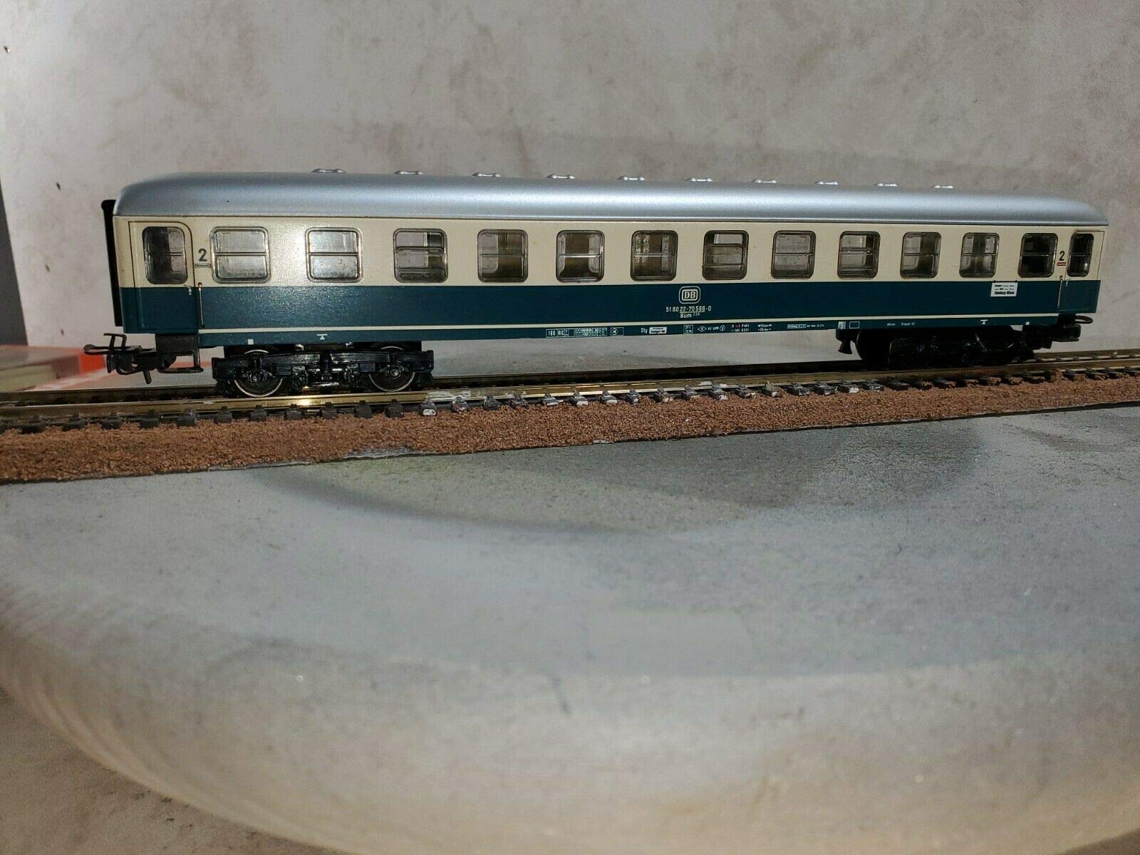 MARKLIN-PRIMEX HO DB TIN-Metal Federal German Railways (4) Coachs Set. (Same MARKLIN 4111+4112+4130+4044)