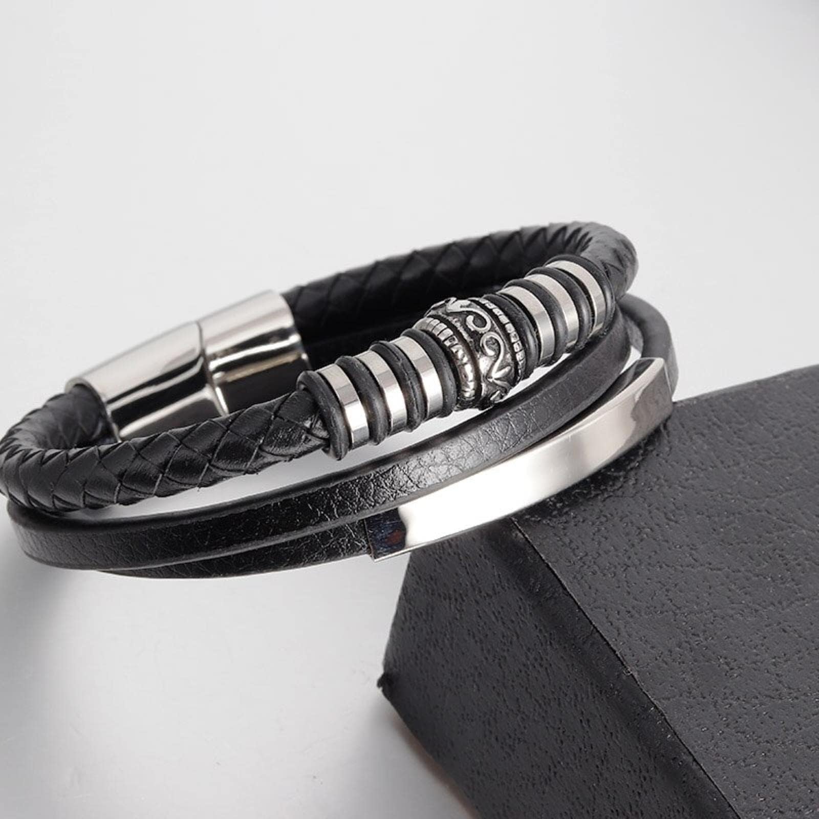 Girls Accessories Punk Braun Echtes Leder Armband Geflochtenes Seil Kette Armband ic Verschluss Männer Schmuck Vintage Geschenk Birthday Gift