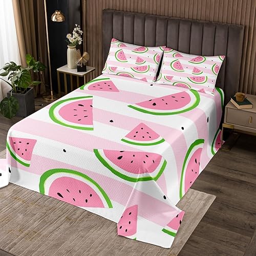 Manfei Colcha de sandía, tamaño Queen, colcha acolchada con estampado de frutas Kawaii con 2 fundas de almohada, juego de colcha de rayas rosas y