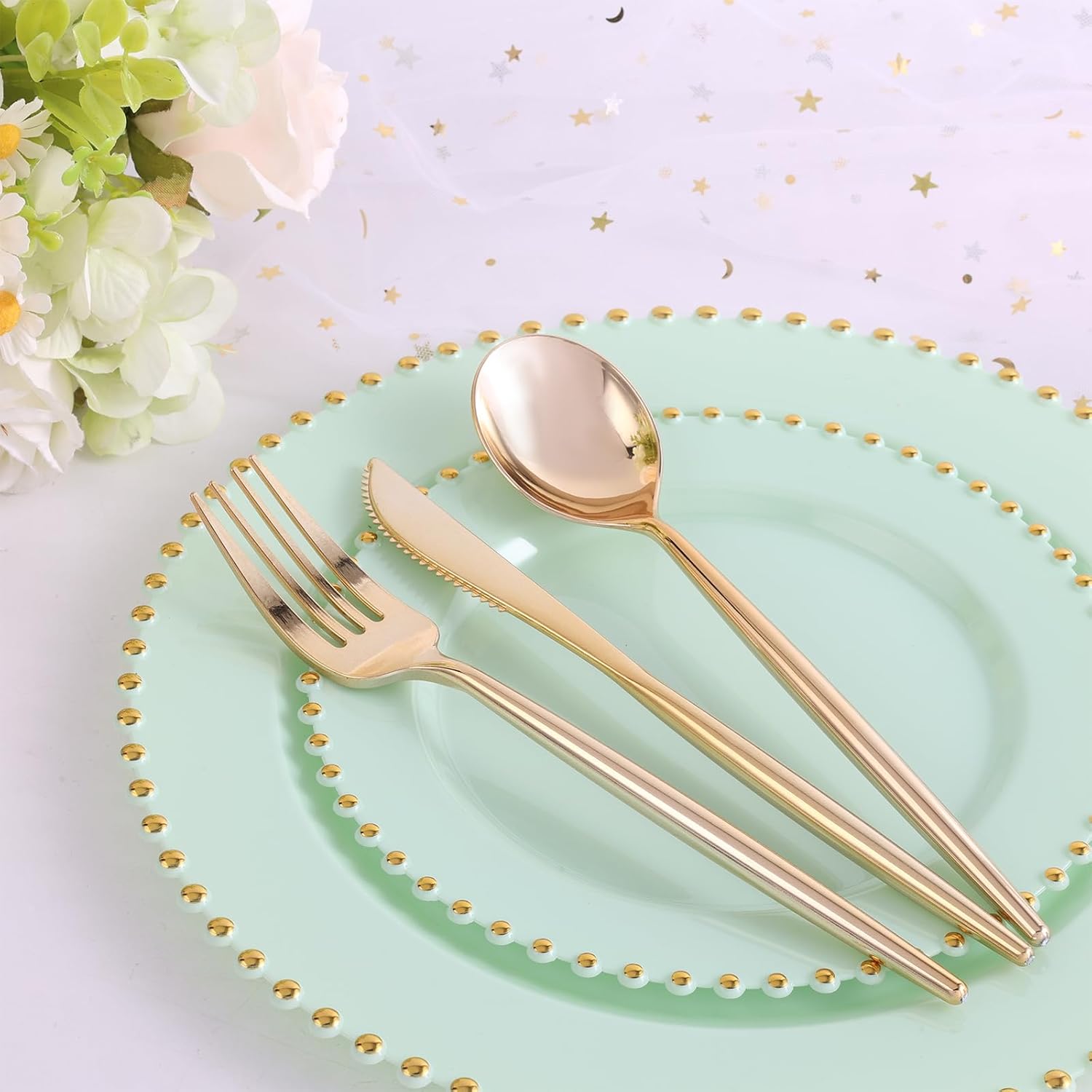 EI 60pcs Green Plastic Plates with Gold Rim,Disposable Heavy Duty Sage Green and Gold 10" Dinner & 7" Dessert Plastic Plate for Birthday,Afternoon Tea,Wedding,Spring,Valentine's Day,Easter - Image 7