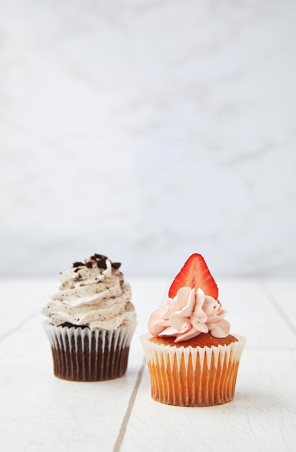 Allen Uniced White Cupcakes, Fully-Baked Ready to Decorate, 1.15oz Cupcakes, 144 per case