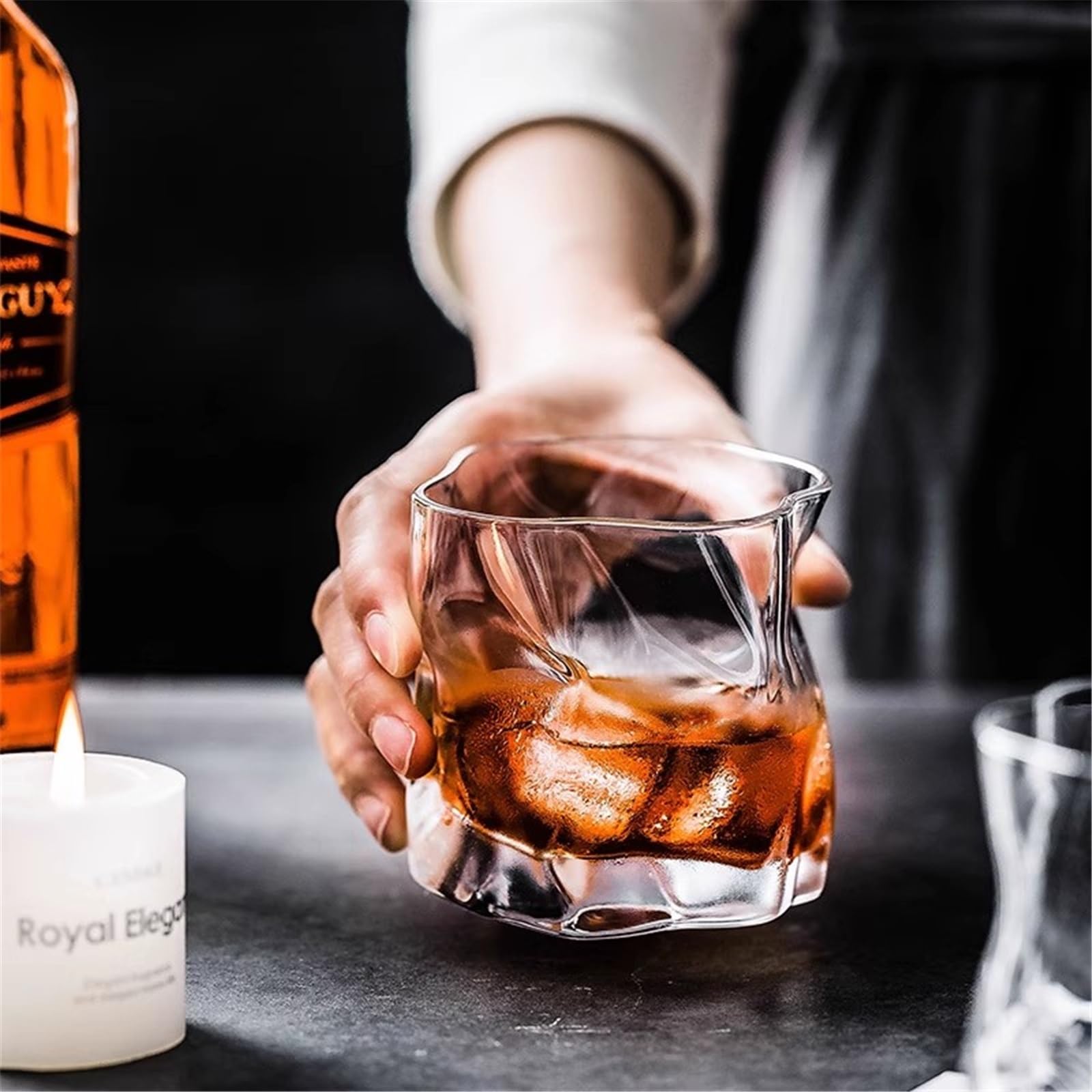 Unregelmäßige gedrehte Whiskygläser, 10,5 oz, schwerer Kristallbecher for Cocktails, Saft