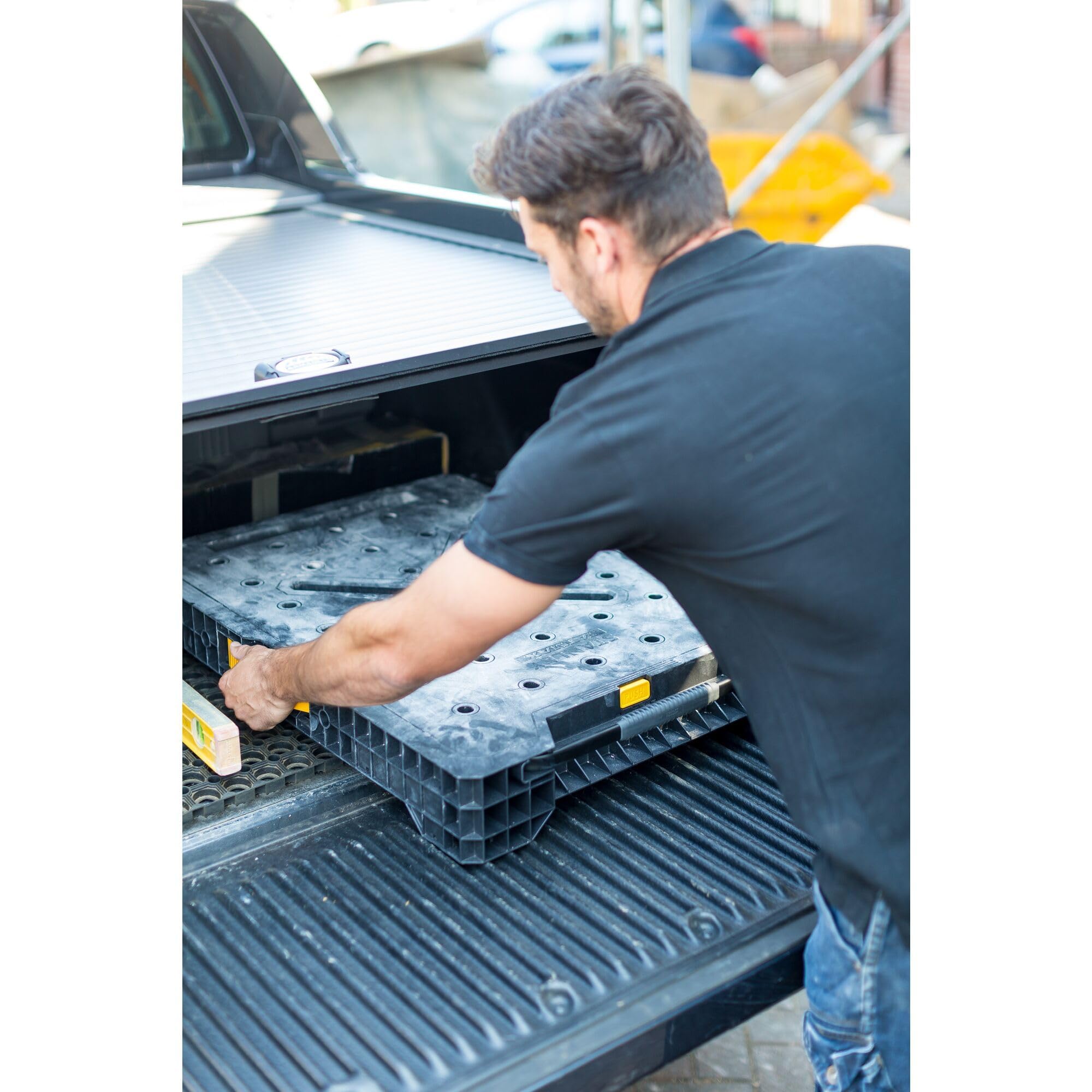 STANLEY FATMAX Express Banco da lavoro pieghevole - Piano di lavoro portatile con capacità di carico di 450 kg, compatibile con morsetti, peso di 10 kg, FMST1-75672