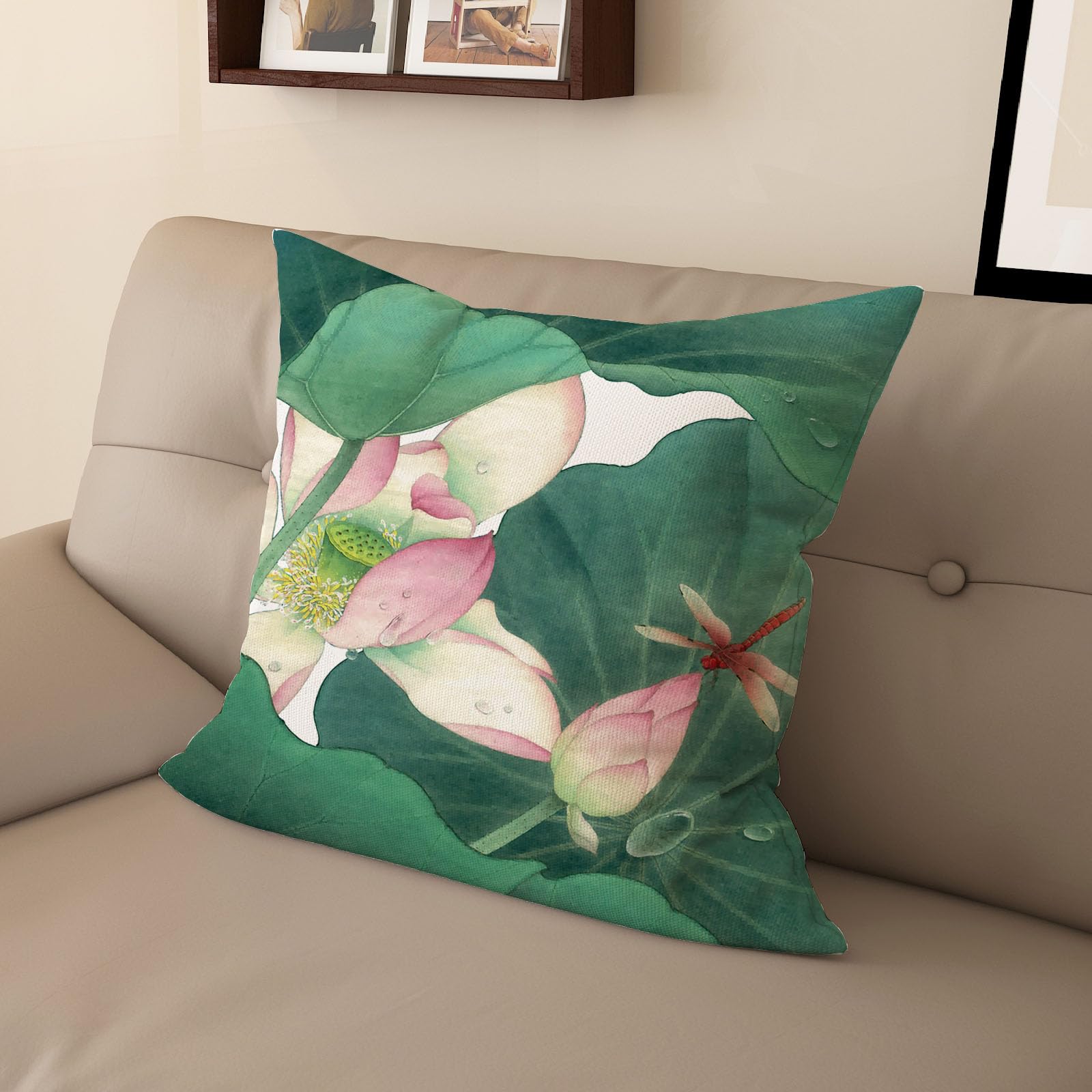 Housse de coussin lotus zen pour transformer votre salon en espace méditation
