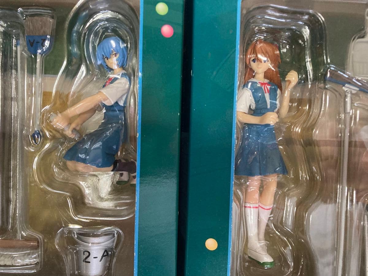 Amazon.co.jp: ☆ 新世紀 フィギュアセット 清掃時間 全2種 綾波レイ 