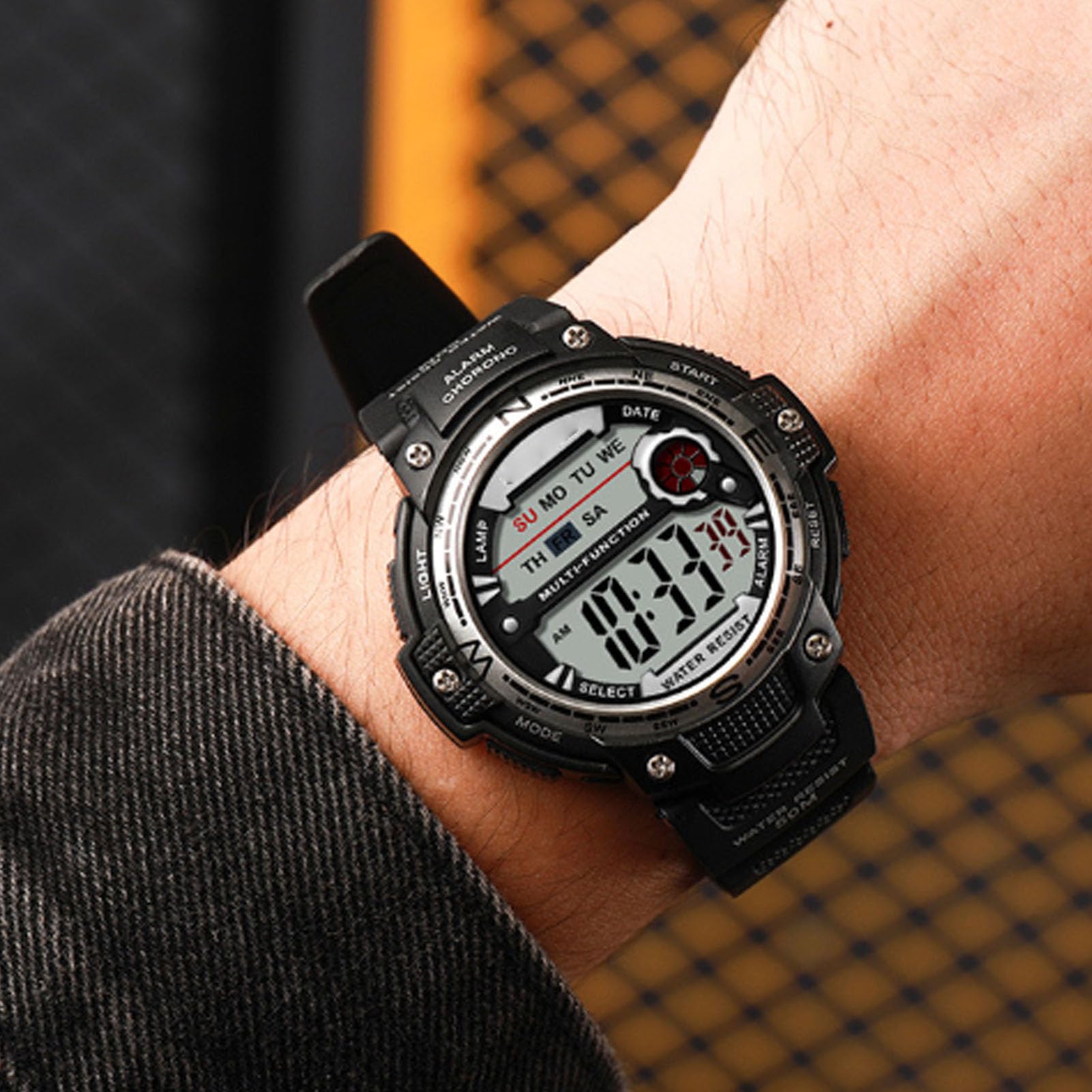 RiToEasysports Orologio Sportivo Digitale Uomo – Display Retroilluminato, Impermeabile, Leggero Con Cinturino In Plastica, Cronografo