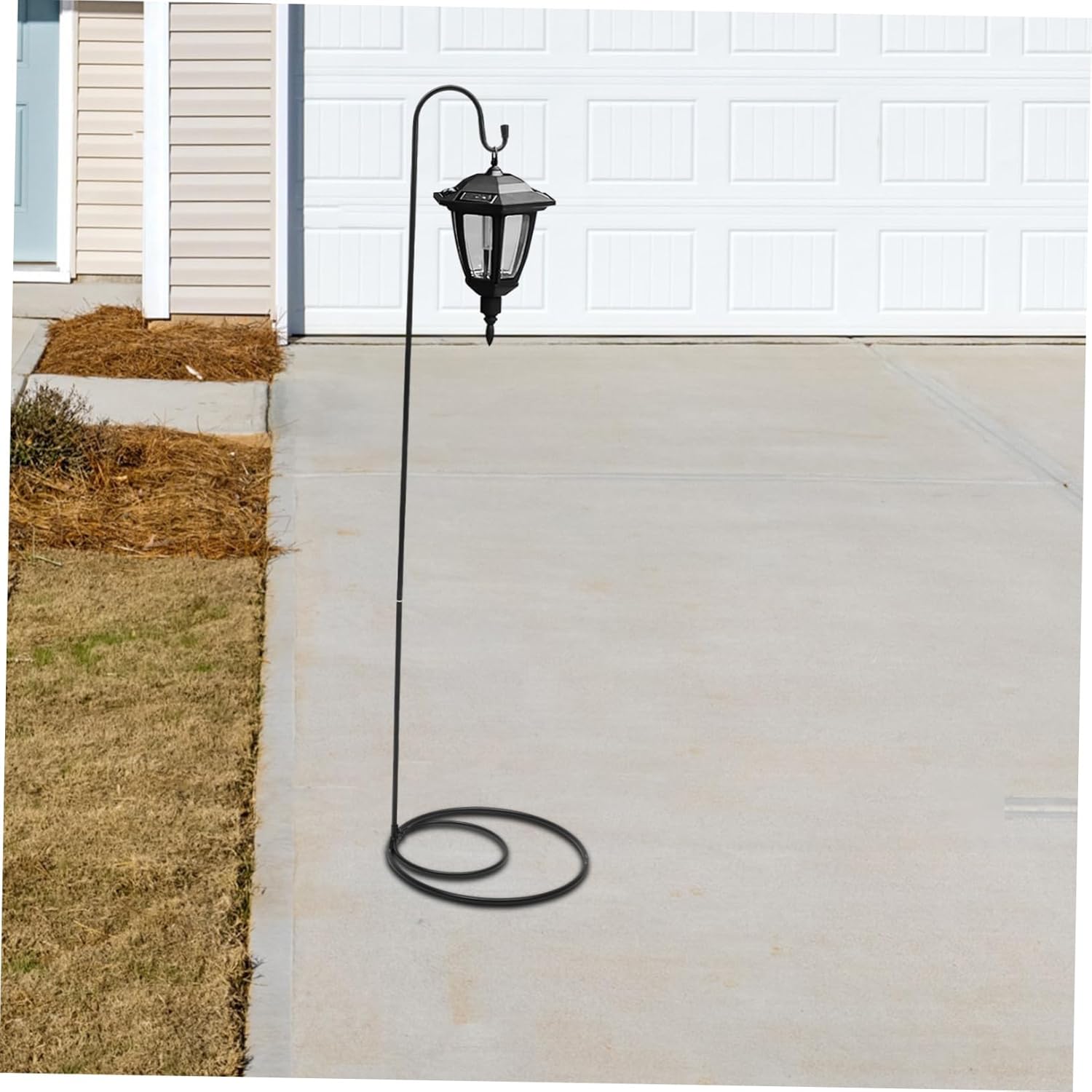 Garden Shepherd Hook for Outdoor Use Heavy Duty Iron Art with Curved Design for Lanterns Bird Feeders and Flower Baskets Rust-Resistant Stable Ground Stake