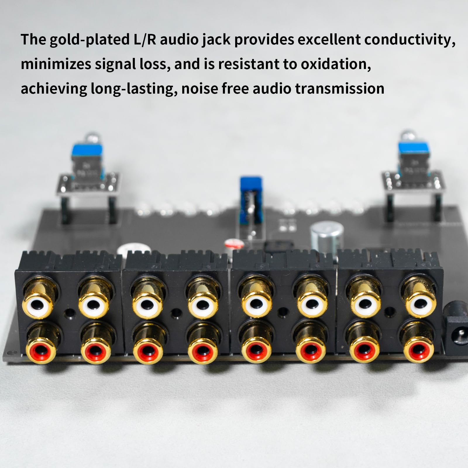 Selettore audio stereo RCA 4 in 4 uscite, connettori placcati oro, doppi selettori a 4 posizioni per ingresso e uscita, guscio in alluminio, nessuna perdita di segnale, per amplificatore lettore CD