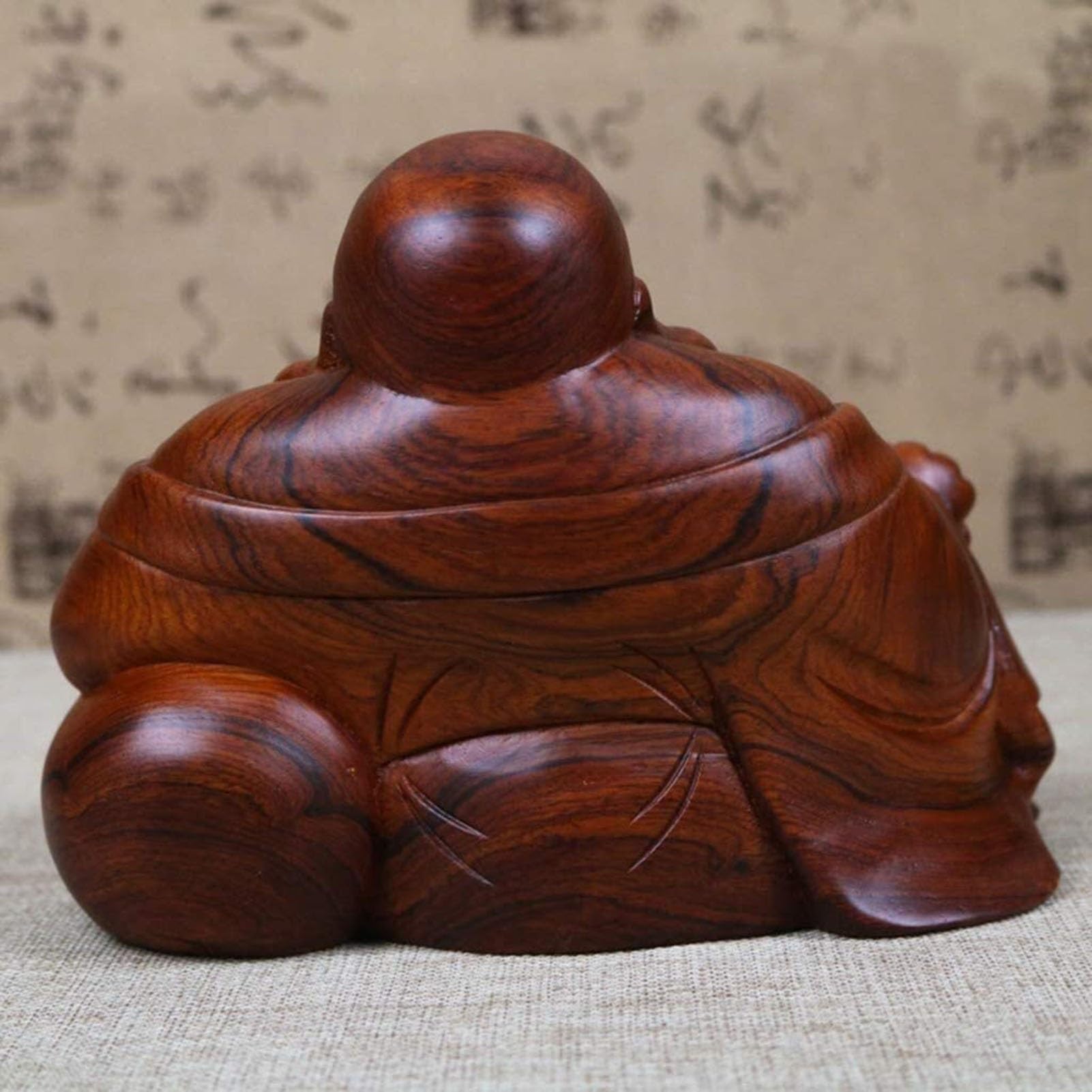Artystyczna figurka dekoracyjna na biurko, feng shui, naturalna czerwona sztabka, posąg buddów, ozdobna rzeźba, drewniana figurka Hotei szczęśliwego Buddy, przyciągająca szczęście, bogactwo (13 x 9 x