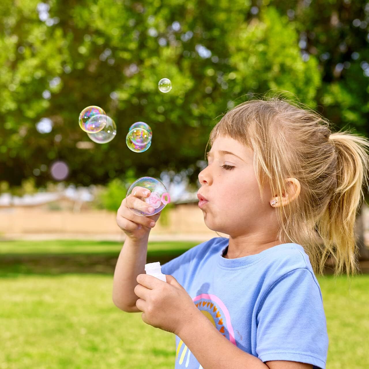 JOYIN 24 Pcs Mini Bubble Wands Assortment Party Favors Toys for Kids Child, Summer Gifts Bubbles Fun Toys,Wedding, Bath Time,Summer Outdoor Gifts for Girls Boys