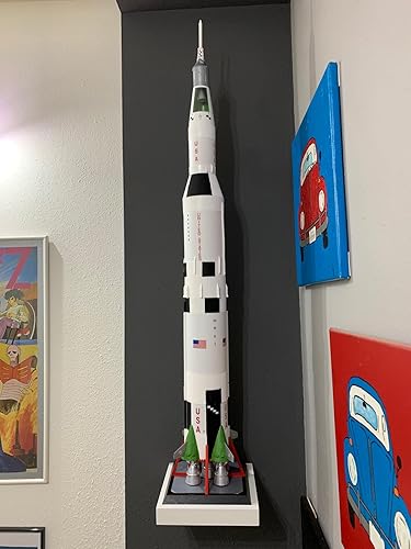 Amazon | ドイツレベル(Revell) 1/96 アポロ 11 サターンV ロケット Amazon | ドイツレベル(Revell) 1/96 アポロ 11 サターンV ロケット