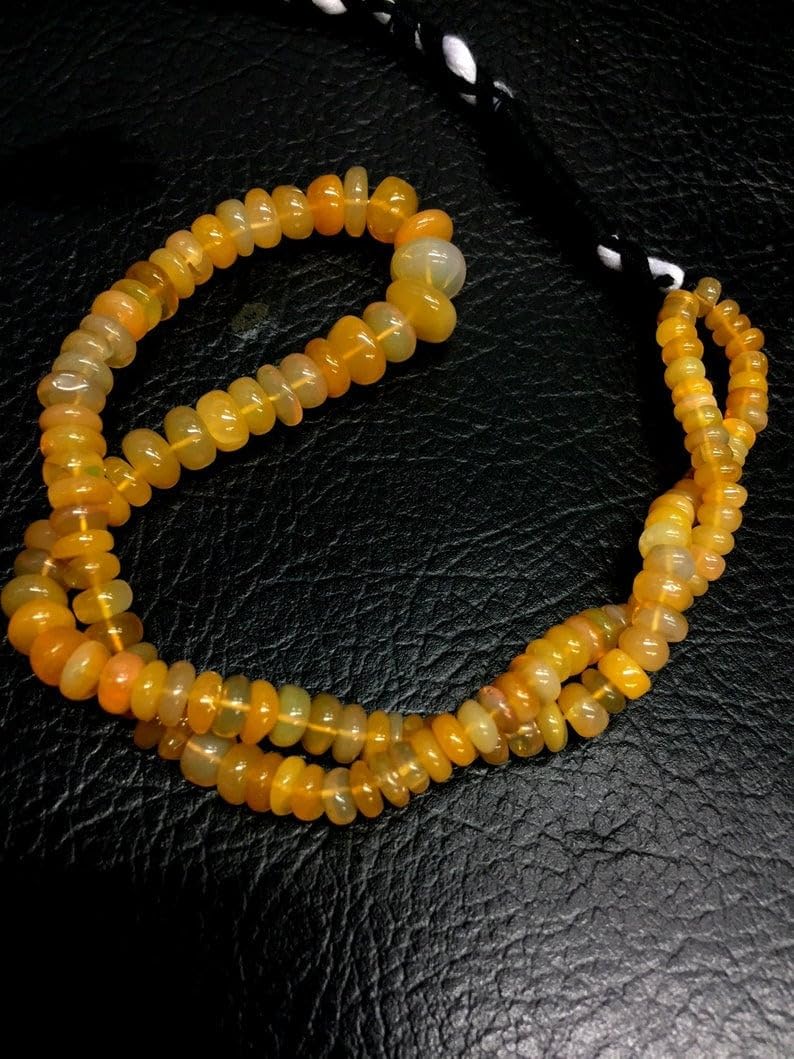 Opale éthiopienne naturelle lisse pour réussir vos créations de colliers sans défaut