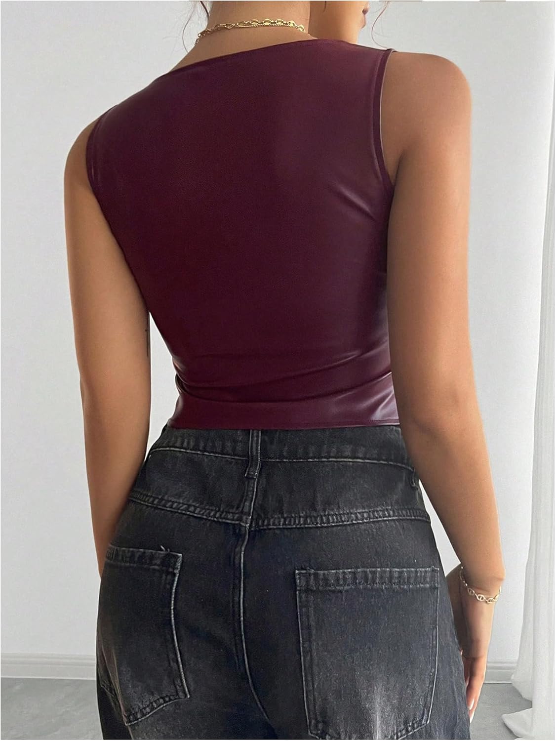 SOLY HUX Women's PU Leather Square Neck Tank Tops Sleeveless Slim Fitted Party Club Crop Top - Image 2