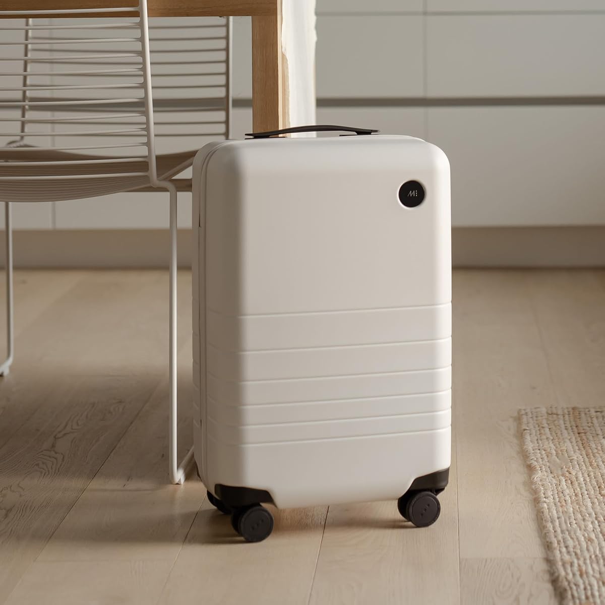 The Carry-On Roller view 2