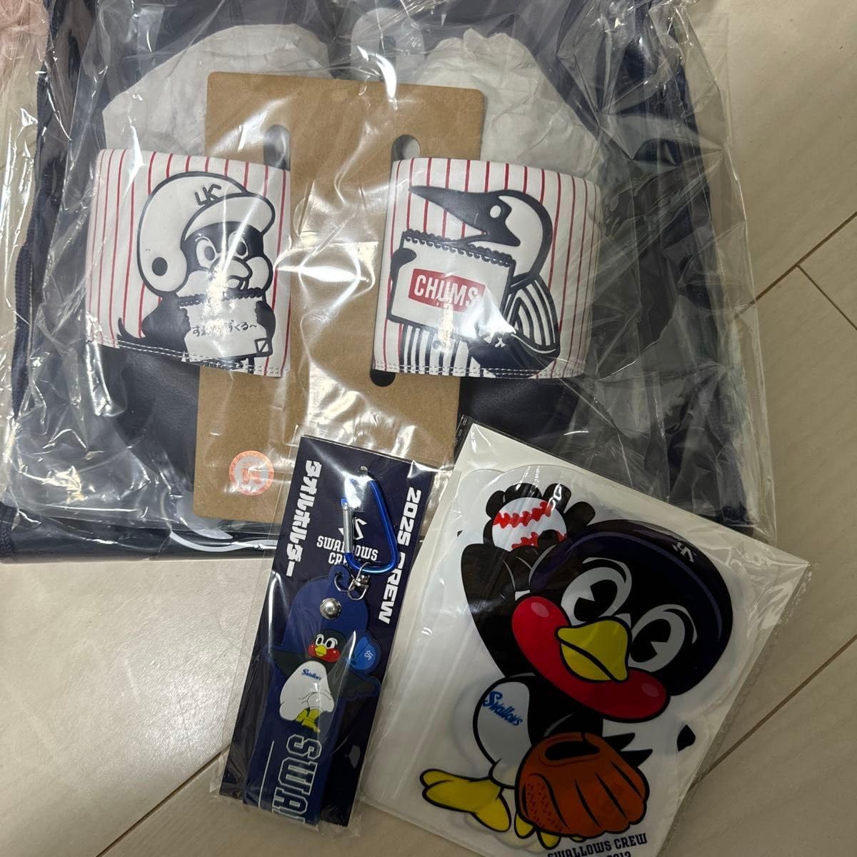 東京ヤクルトスワローズ 2025 FC特典 Mサイズシャワーサンダル つば九郎