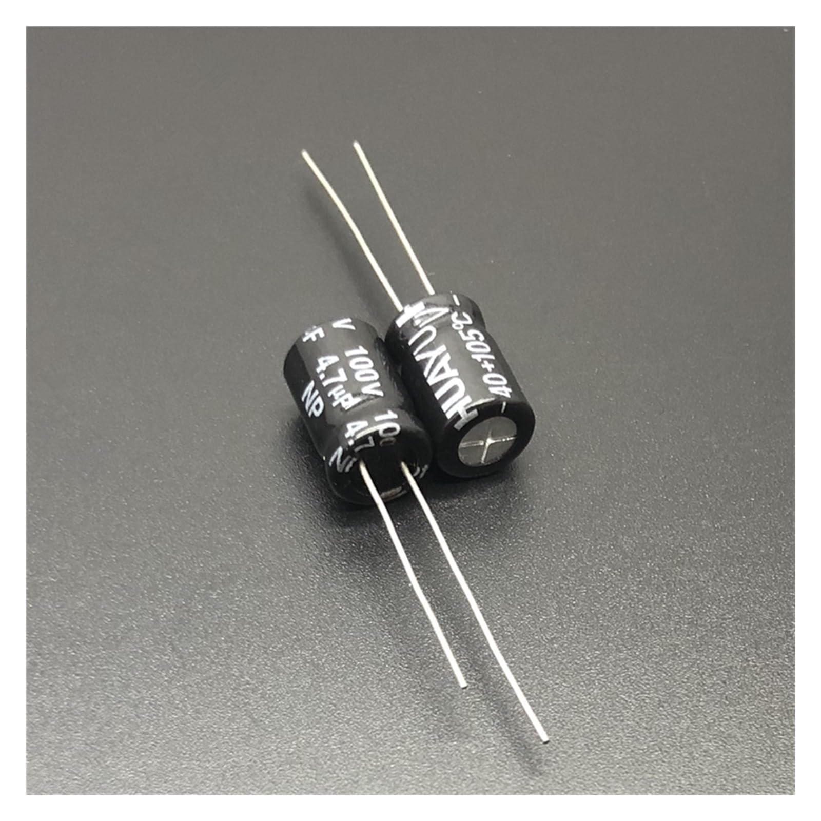 Condensateur électrolytique 4.7uF 100V NP bipolaire audio pour circuit imprimé x10