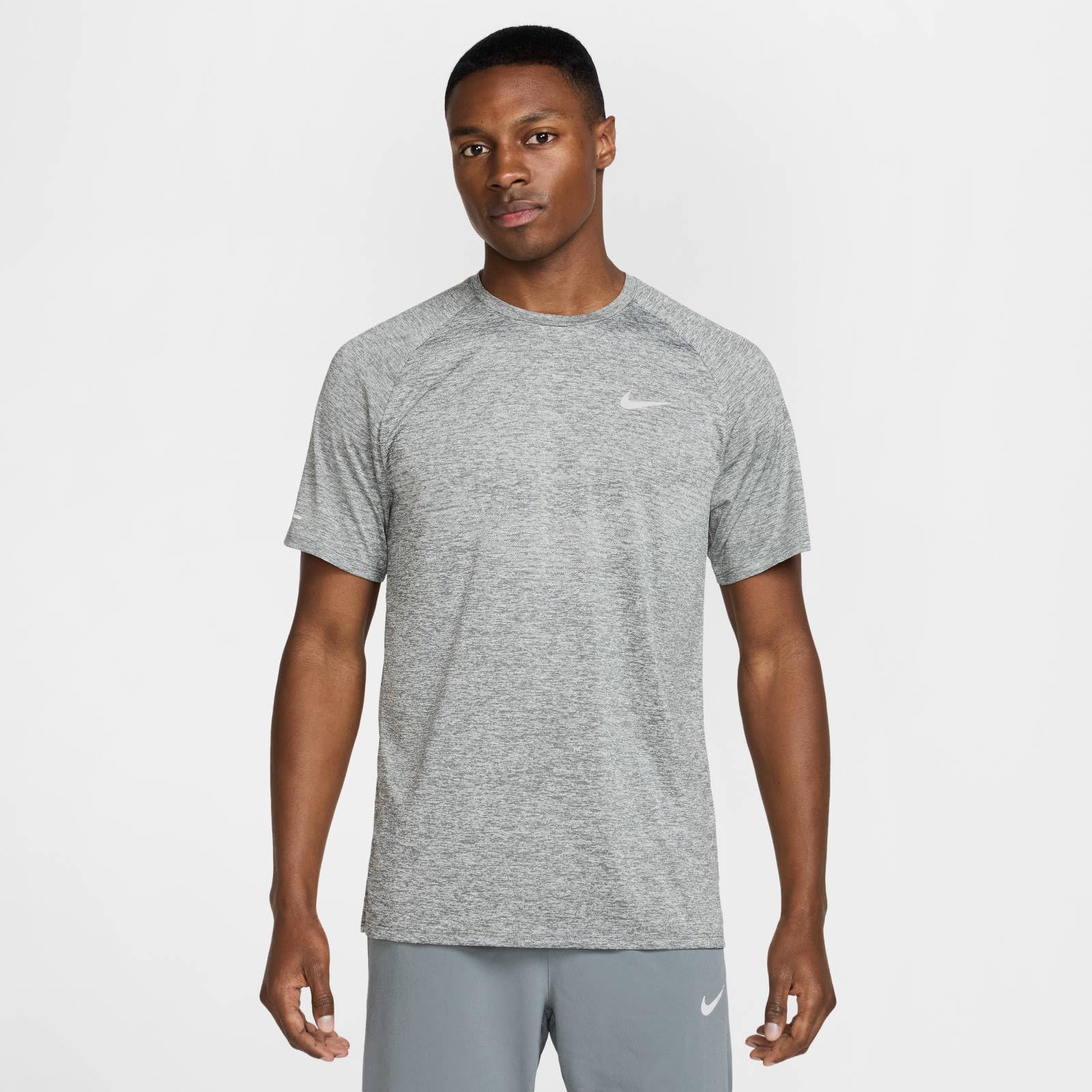 Nike Maglia da Running A Manica Corta Dri-Fit ADV Nike Stride – Uomo Shirt Uomo (Pacco da 1)