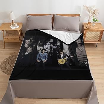 Amazon｜ブランケット B'z ロックバンド 毛布 シングル 大判 掛け毛布