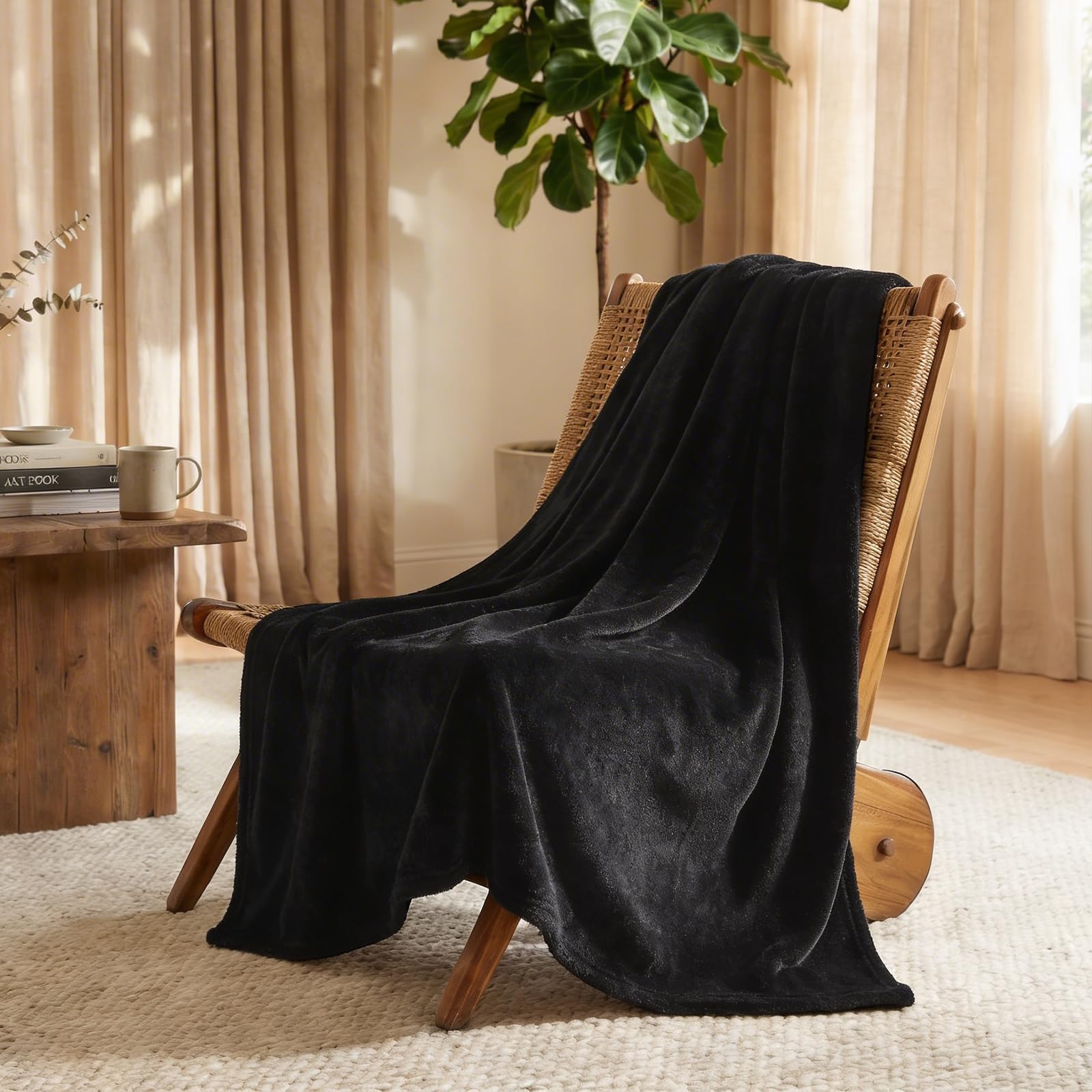 Hachette, coperta in pile linea Teddy, morbida e calda, ideale per divano, letto o come coperta da viaggio, Poliestere 100% poliestere Pile, Melanzana, Single - 100 x 150 cm