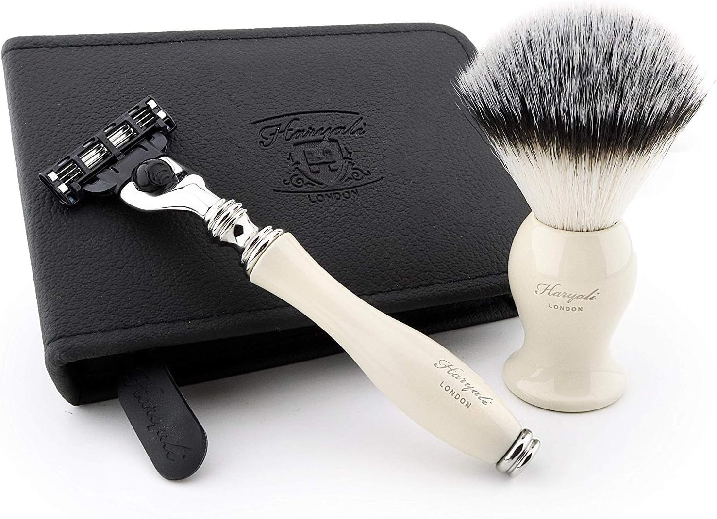 Haryali London Reise-Rasierset mit synthetischem Haarbürste und dreifacher Klinge, kompatibles Rasiermesser in einer Kunstleder-Reisetasche, elfenbeinfarben/cremefarbene Griffe