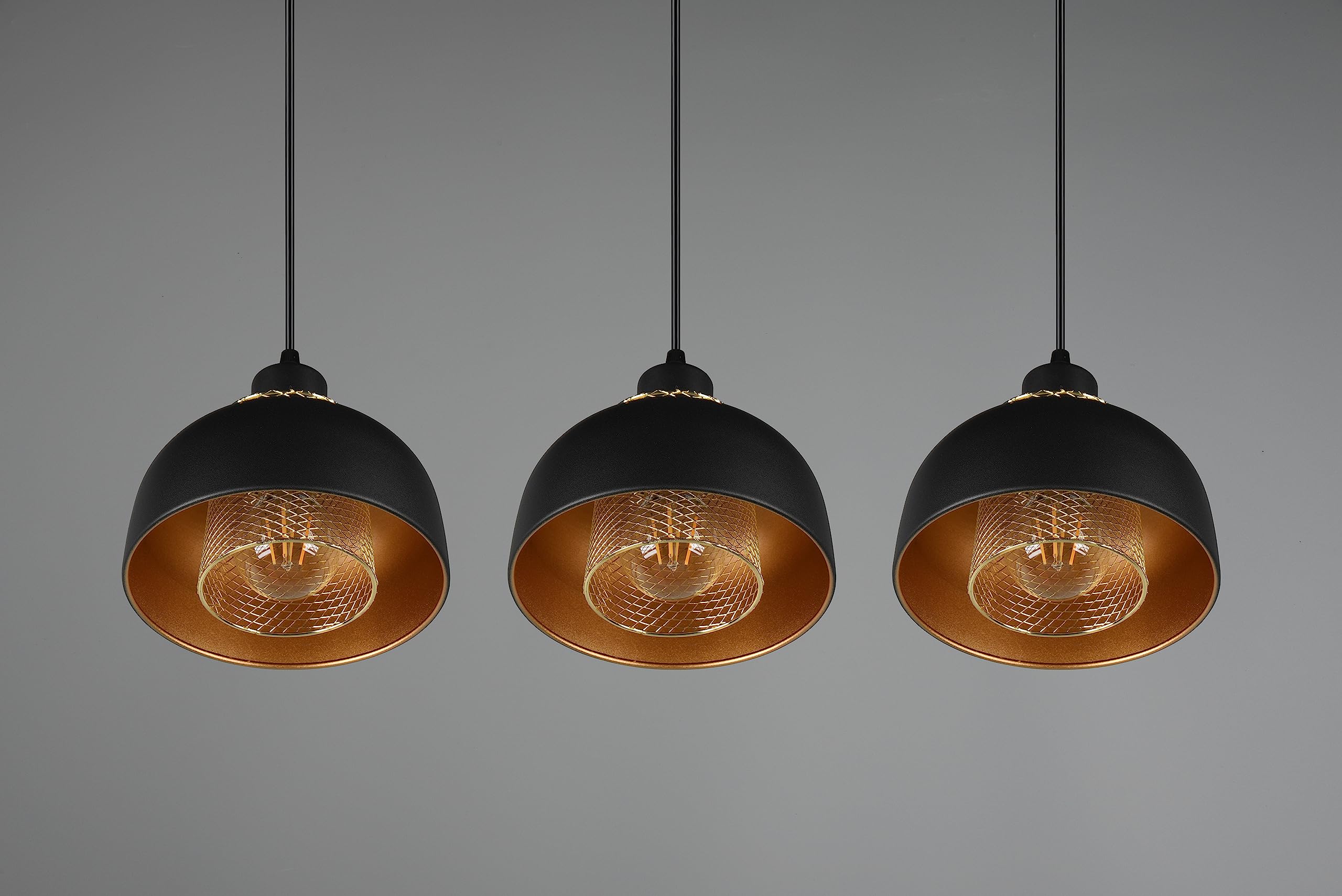 Reality, zawieszenie, dziurkowanie 3xE27, max.40,0 W Korpus: Metal, czarny matowy D:68,0cm, D:18,0cm, H:150,0cm IP20,