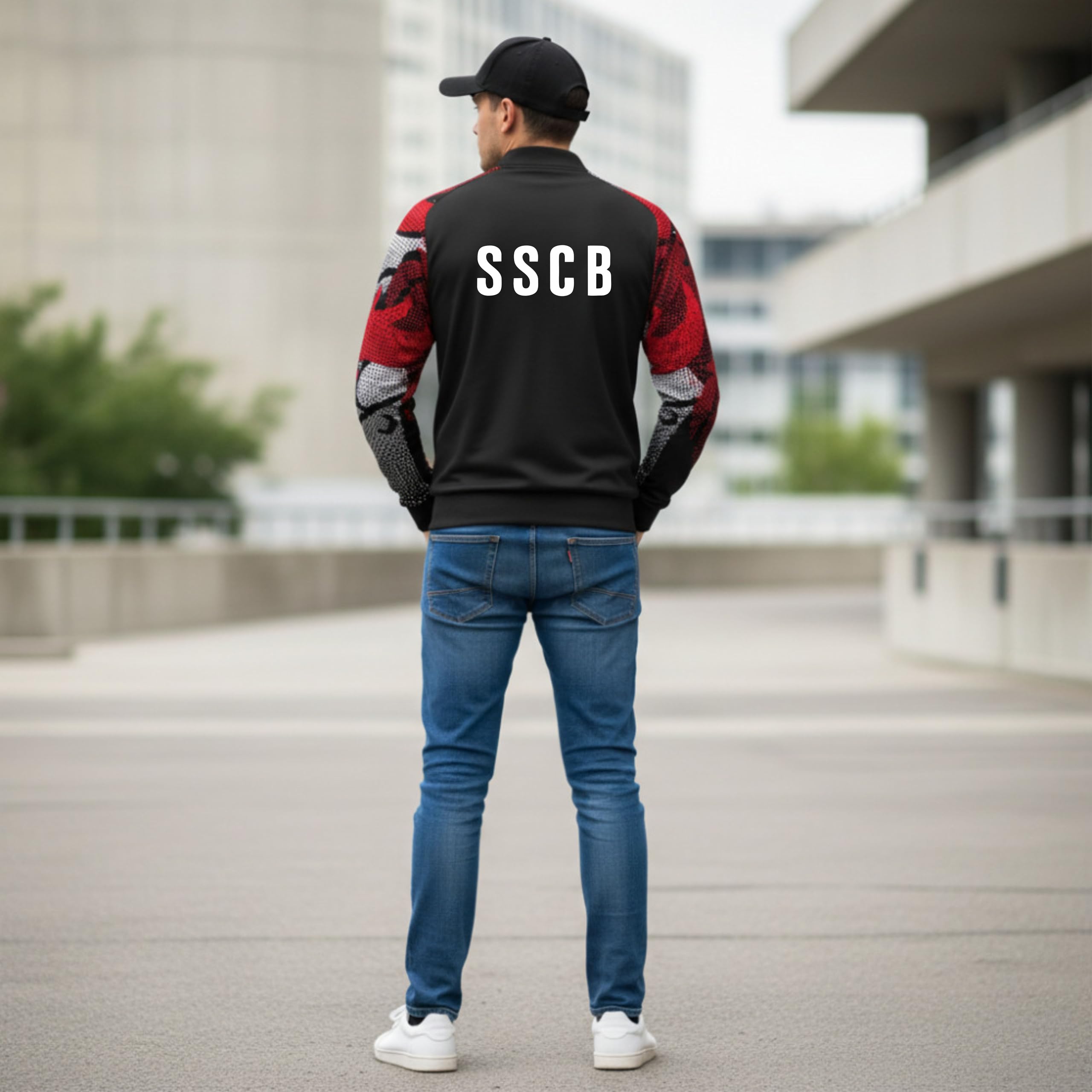 Errea' Giacca Full Zip SSC Bari, Nero con Maniche Grafiche Rosse e Bianche, Stile Sportivo