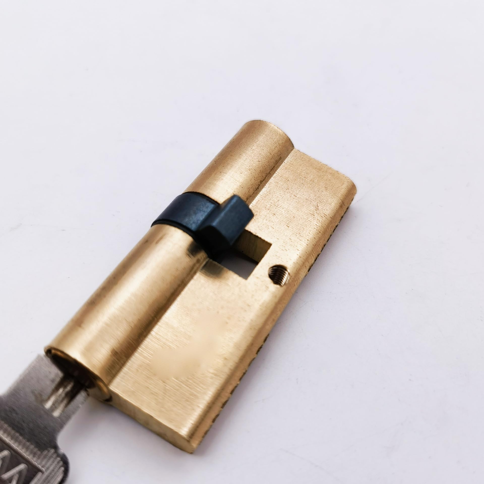 Brass 32.5/32.5 Euro Cylinder Lock (65mm), Euro Door Barrel Lock with 8 Keys, Anti-Bump, Anti-Drill and Anti-Pick Door Lock with Key - Image 3