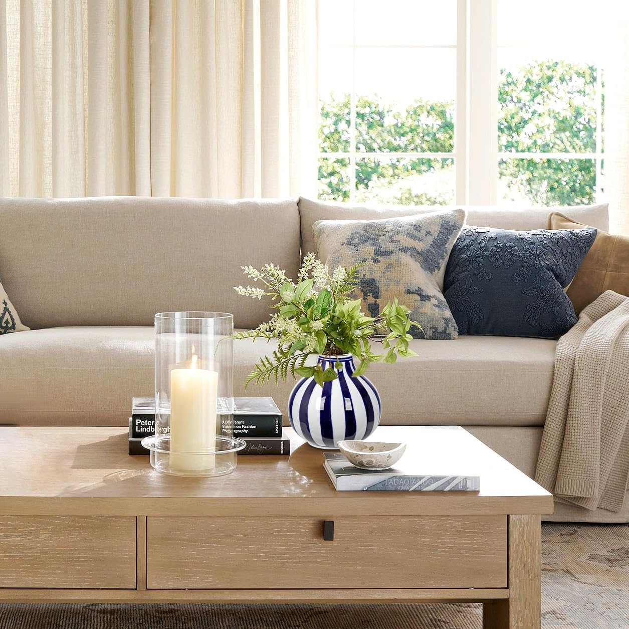 Hollyone Blue and White Vase Porcelain Vases Stripe Small Chinoiserie Vase Classic Ceramic Chinese Floral Vases for Bedroom Living Room Console Table Accent Shelf Tabletop Decor