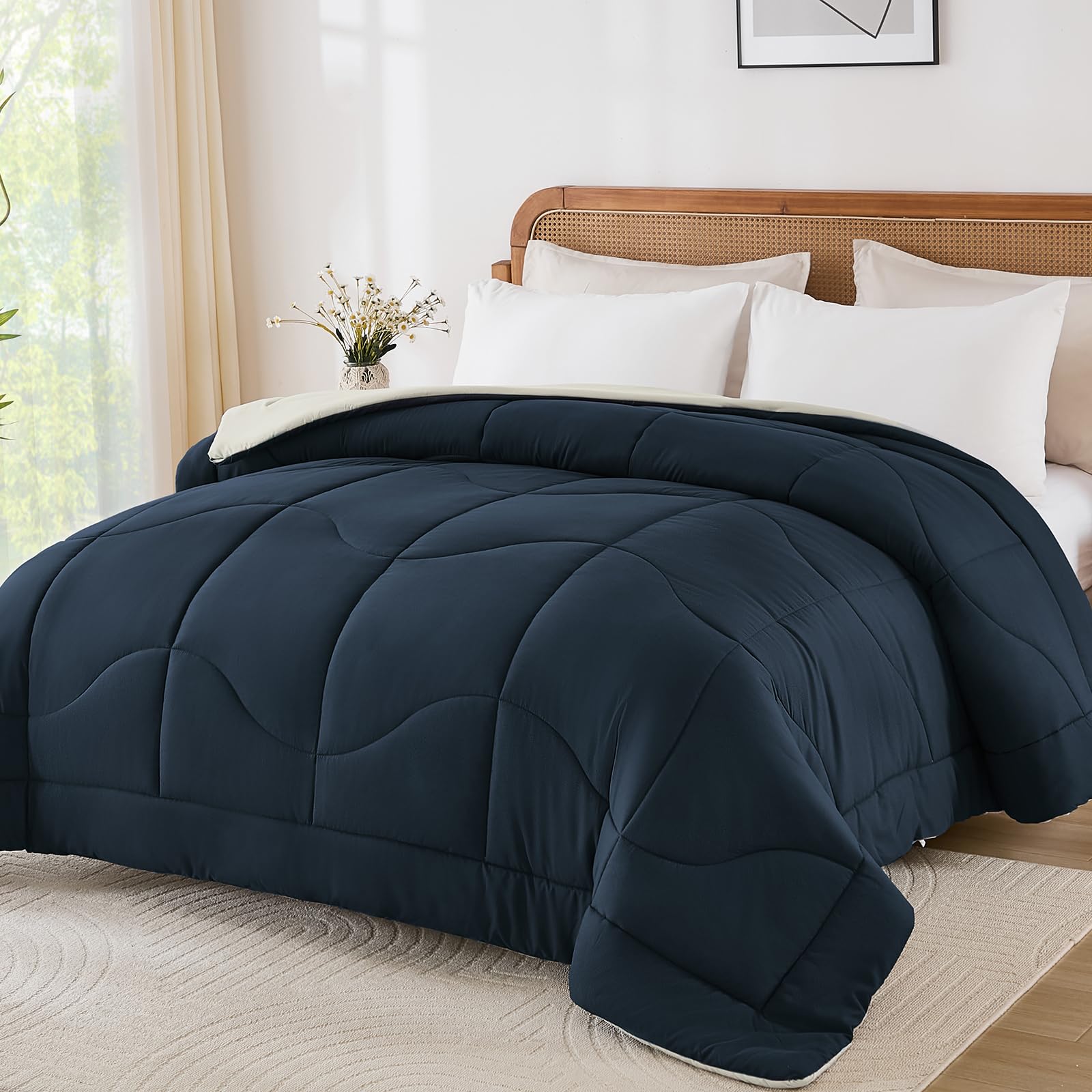 Guchuang Bedding Coverless Duvet Double Size 10.5 Tog-Reversible Comforter for All Seasons-Lightweight Down Alternative Comforter (Navy/Beige,Double) — image 1