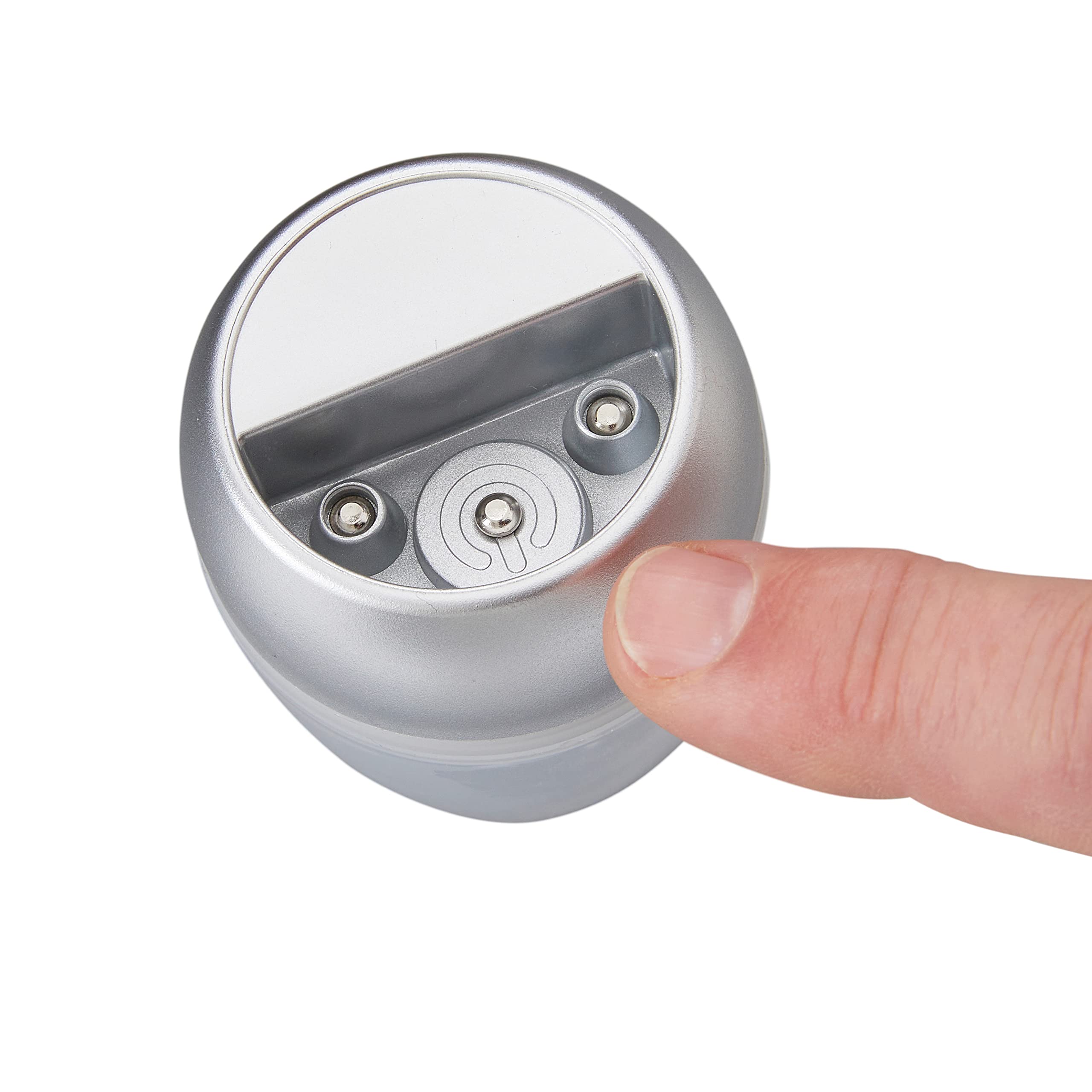 Northpoint LED Akku Lounge Lights 4er-Set mit Touchsensor Kabellos für Innen und Außen RGBW Flackereffekt mit Ladestation ca. 7 cm hoch (Silber Matt)