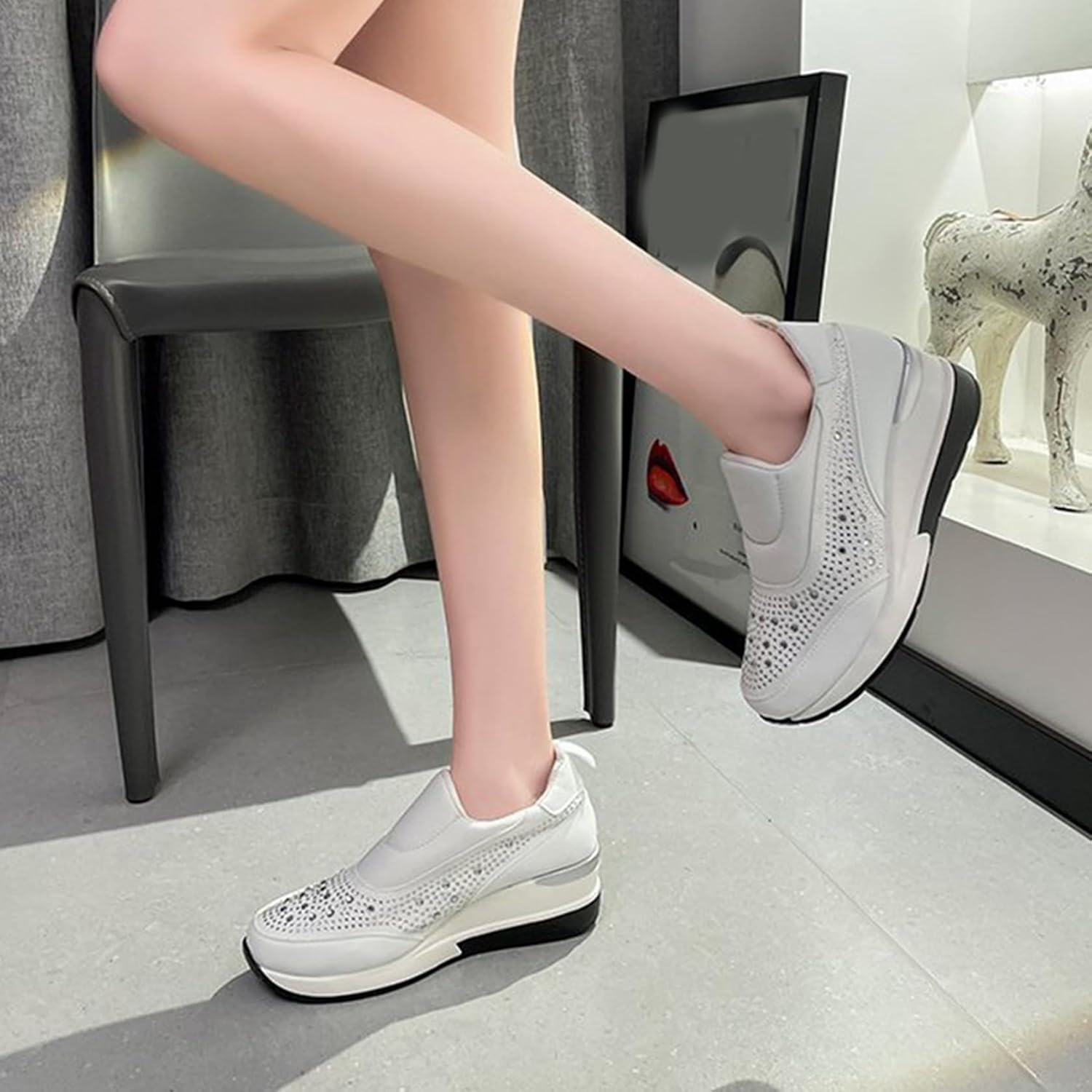 [IJGE] スタッズ スニーカー 厚底スニーカー レディース スエード フラットヒールスニーカー 厚底靴 幅広 通学 通勤 3cm