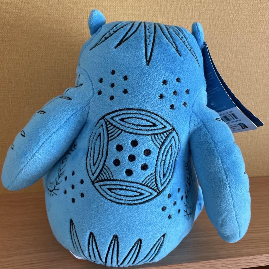 ルーブル美術館　カバ ぬいぐるみ 青 Amazon.co.jp: ルーブル美術館 青いカバ ぬいぐるみ : おもちゃ