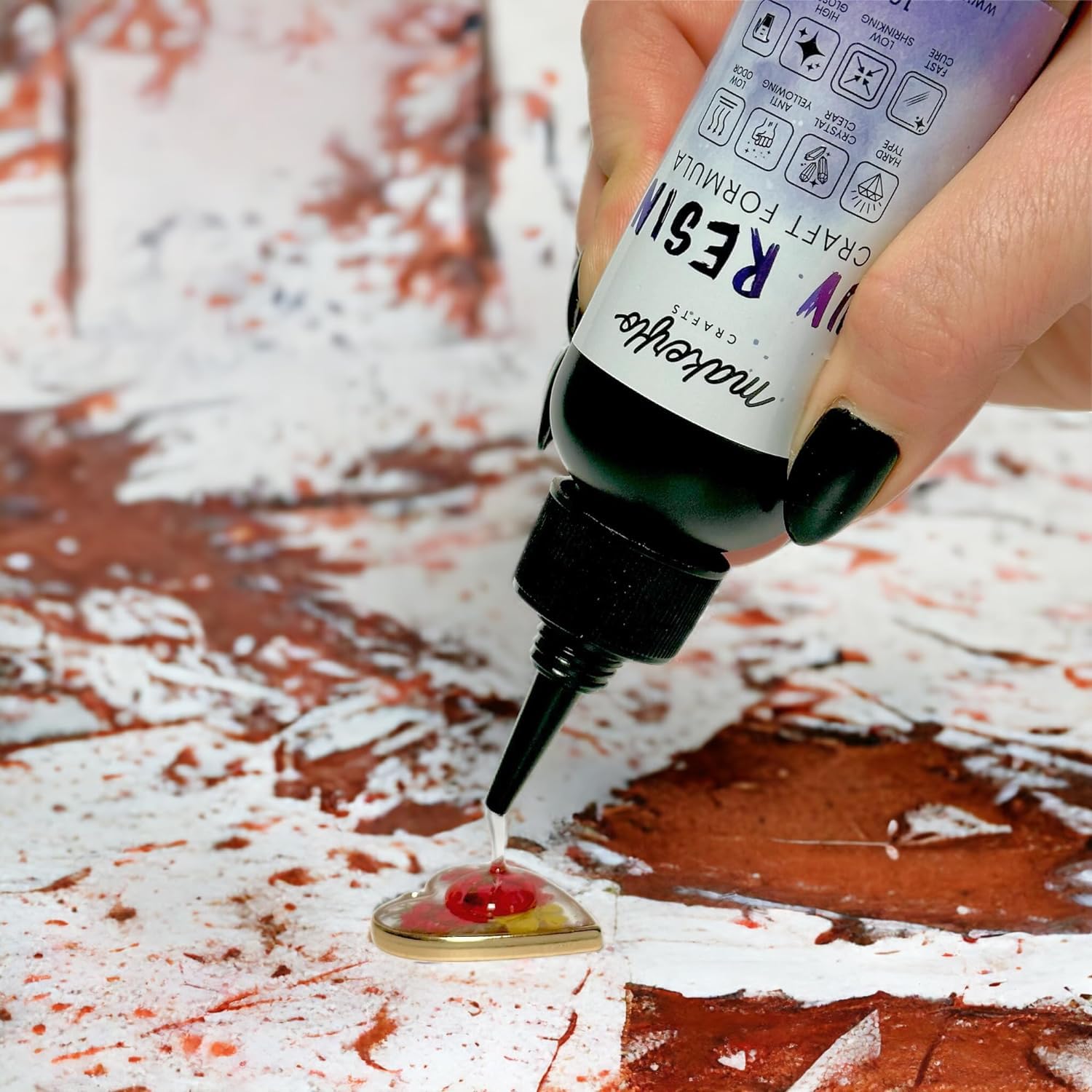 Makerflo UV Resin Craft Formula Ultraviolet Fast Curing Resin for Jewelry Making Craft Ready Decorations and DIY Personalization -500 ml