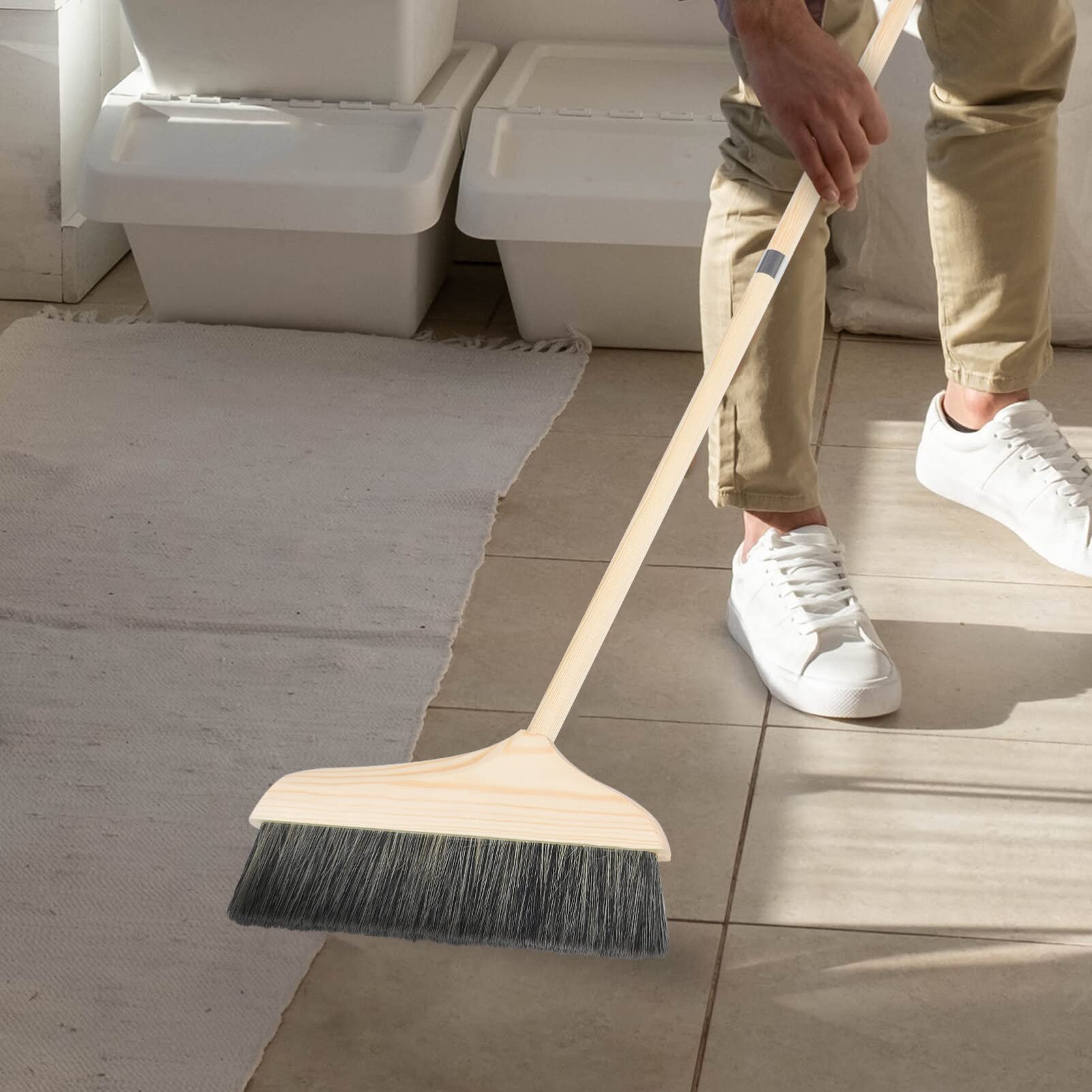 Angoily Scopa Manico in Legno Spazzolone per Pavimenti Adatti all'Interno, Setole Morbide Antistatiche per Pulizia Polvere e Peli, per Uso Domestico