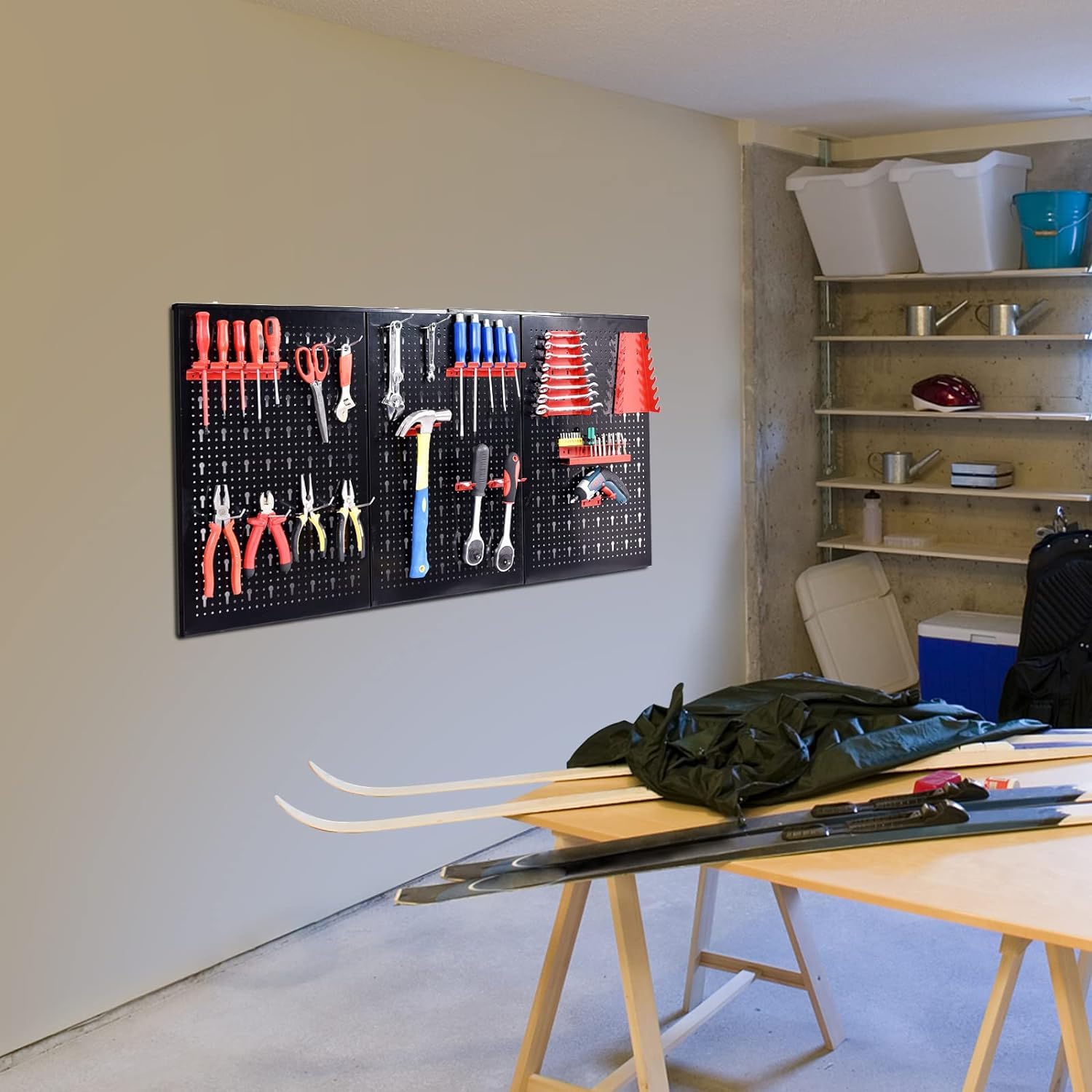 GYMAX Panel para Herramientas de 120 x 60 x 2 cm, Panel Perforado de Metal, Sistema de Almacenamiento con Ganchos y Portaherramientas, Set de Soporte para Herramientas para Taller