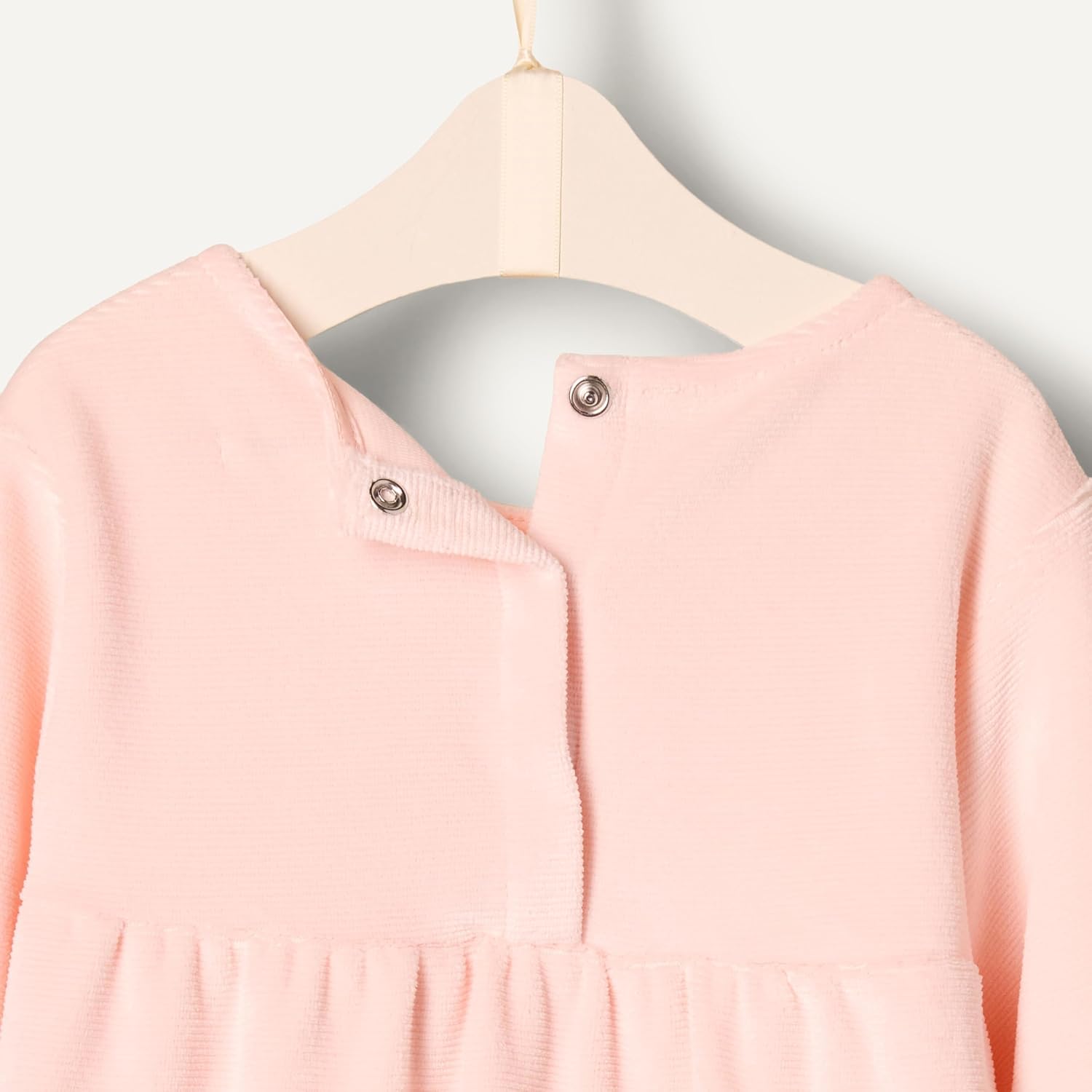 Amazon Essentials x Sofia Grainge Toddler and Baby Girls' Longsleeve Corduroy Dress - Image 5