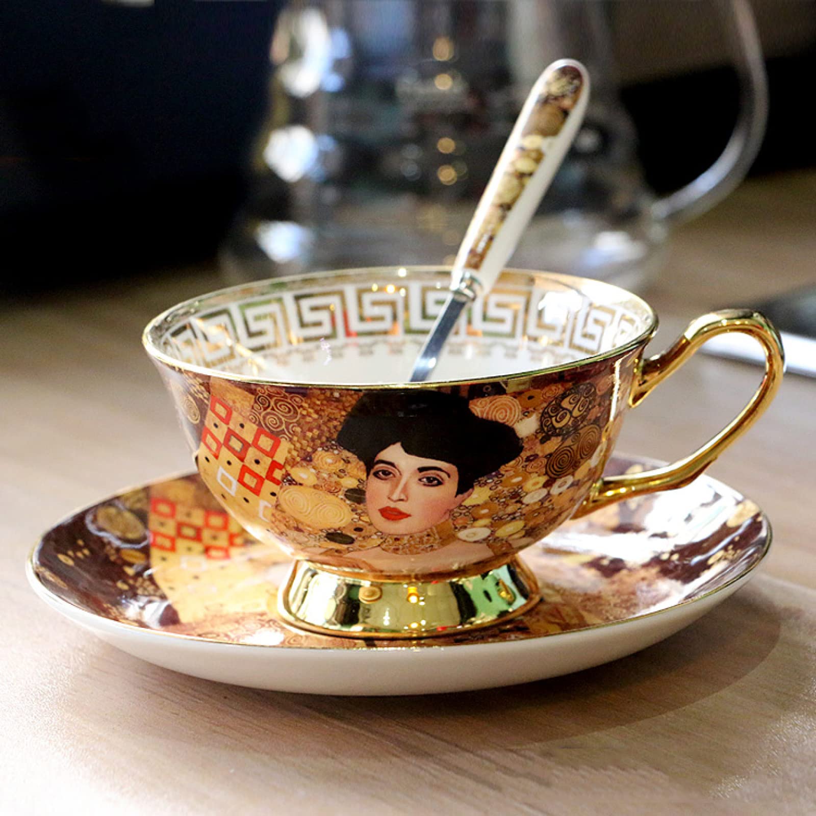 Handgemachte Keramik Kaffeetasse Tasse und Untertasse Set Gustav Klimt Adele Porträt Keramik Kaffee Teetasse und Untertasse Set Teller Hafermilch Becher Hochzeitsgeschenk