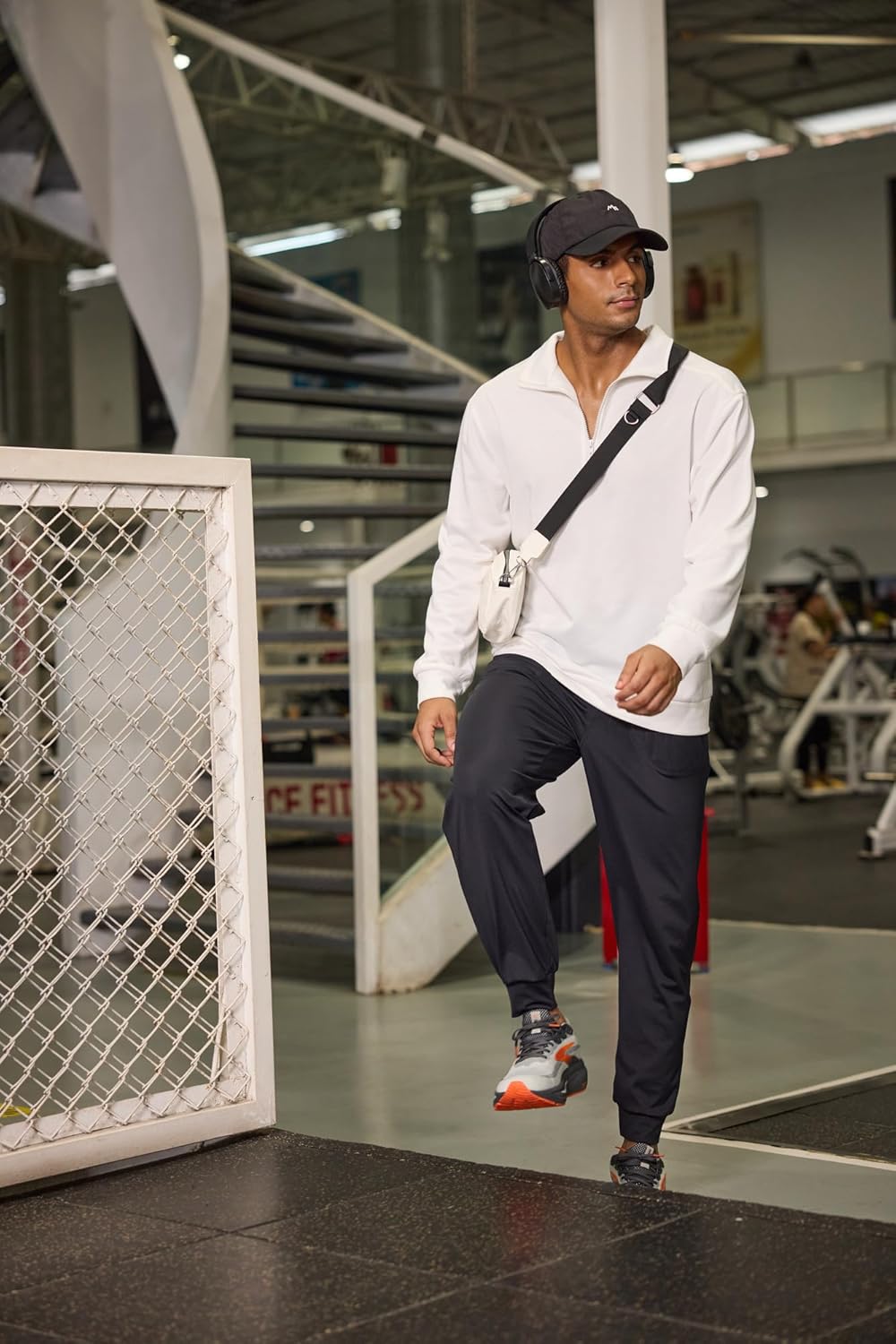 Men's Joggers with Zipper Pocket Athletic Lightweight Sweatpants Tapered Track Pants for Gym Workout Running - Image 6