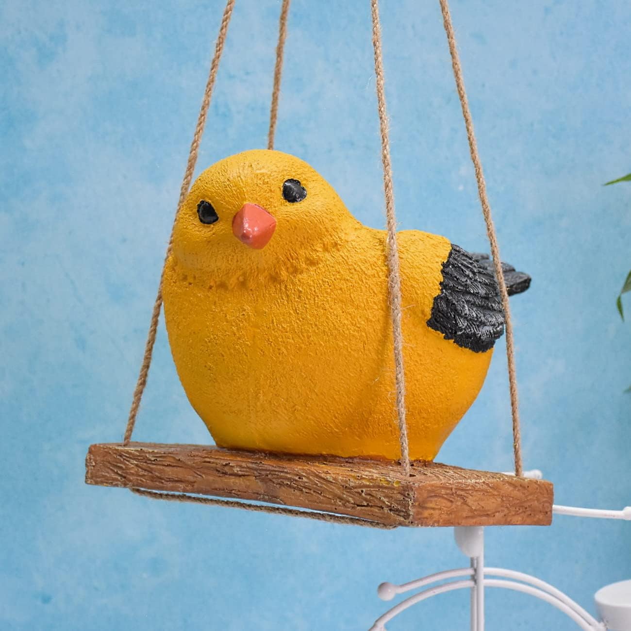 Poly-Resin Hanging Decor for Garden, Home, Gift (Sparrow)
