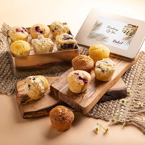 Miniatura 39 de Dulcet Gift Baskets Surtido de muffins antiguos de Navidad y Navidad con sabores deliciosos: arándano, arándano, maíz y nuez de plátano, gran regalo