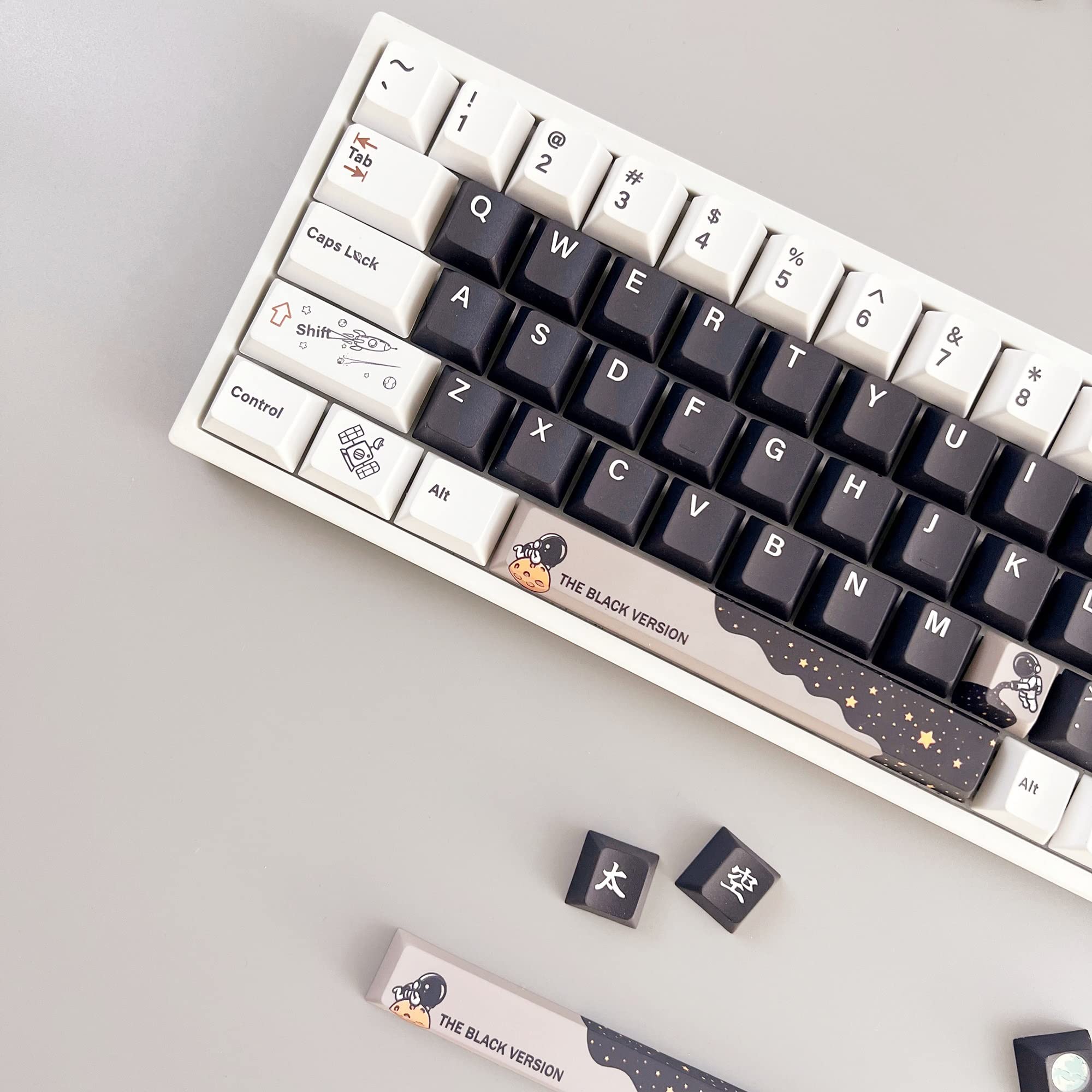 DucKey Set Copritasti Astronauta, Tema Spaziale 138 Tasti Dye-Sub Cherry Profile PBT Keycap per Interruttore MX Tastiera da Gioco Meccanica Personalizzata