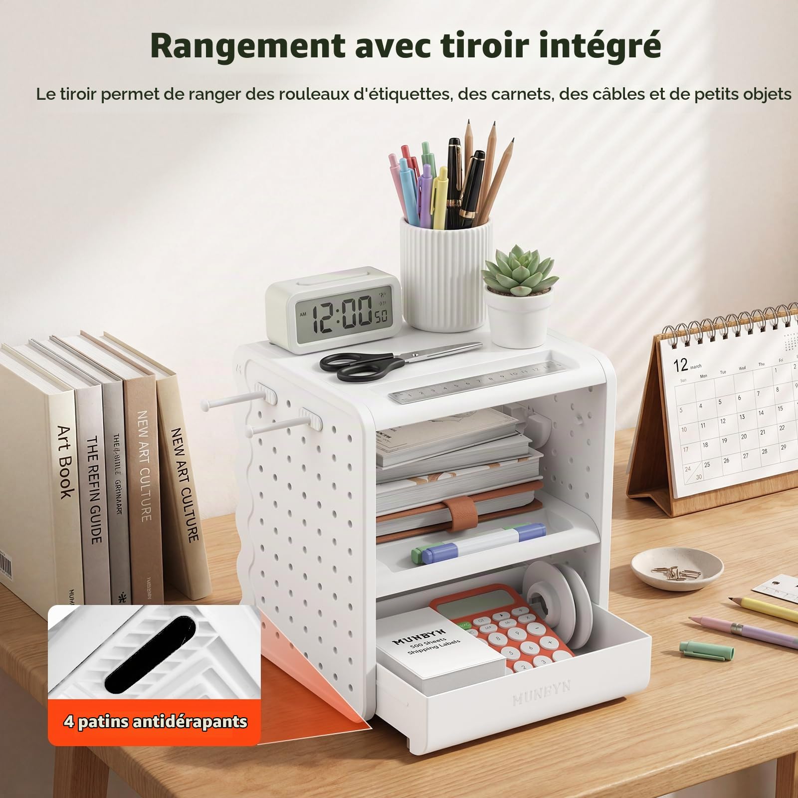 MUNBYN Le Porte-étiquettes Thermiques 4x6 est, 5 en 1 doté de Trois étagères, de tiroirs, de Crochets et d'un Panneau perforé. Idéal pour l'impression d'étiquettes d'expédition, Le Bureau et lmaison